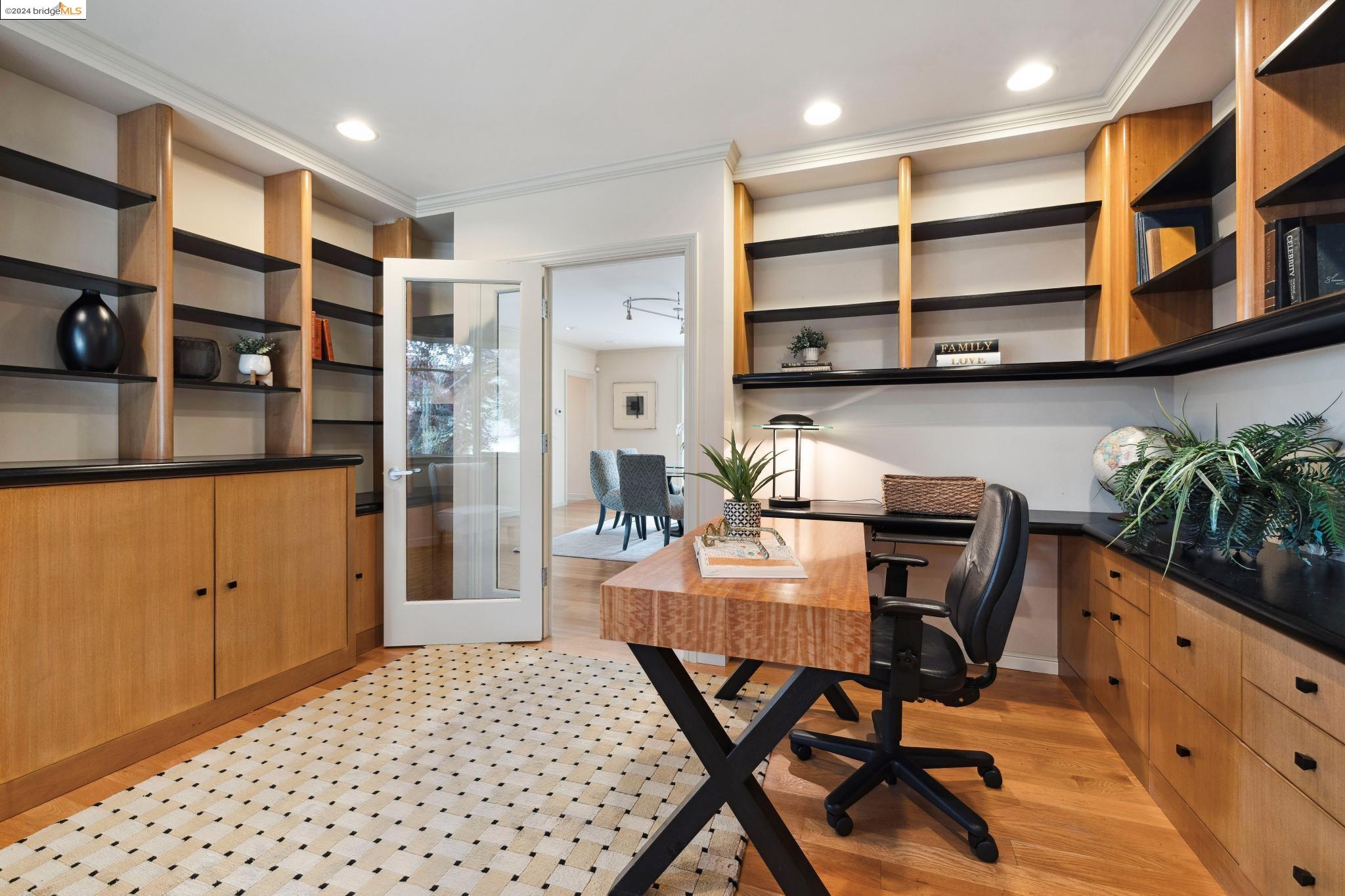 6833 Estates Dr.