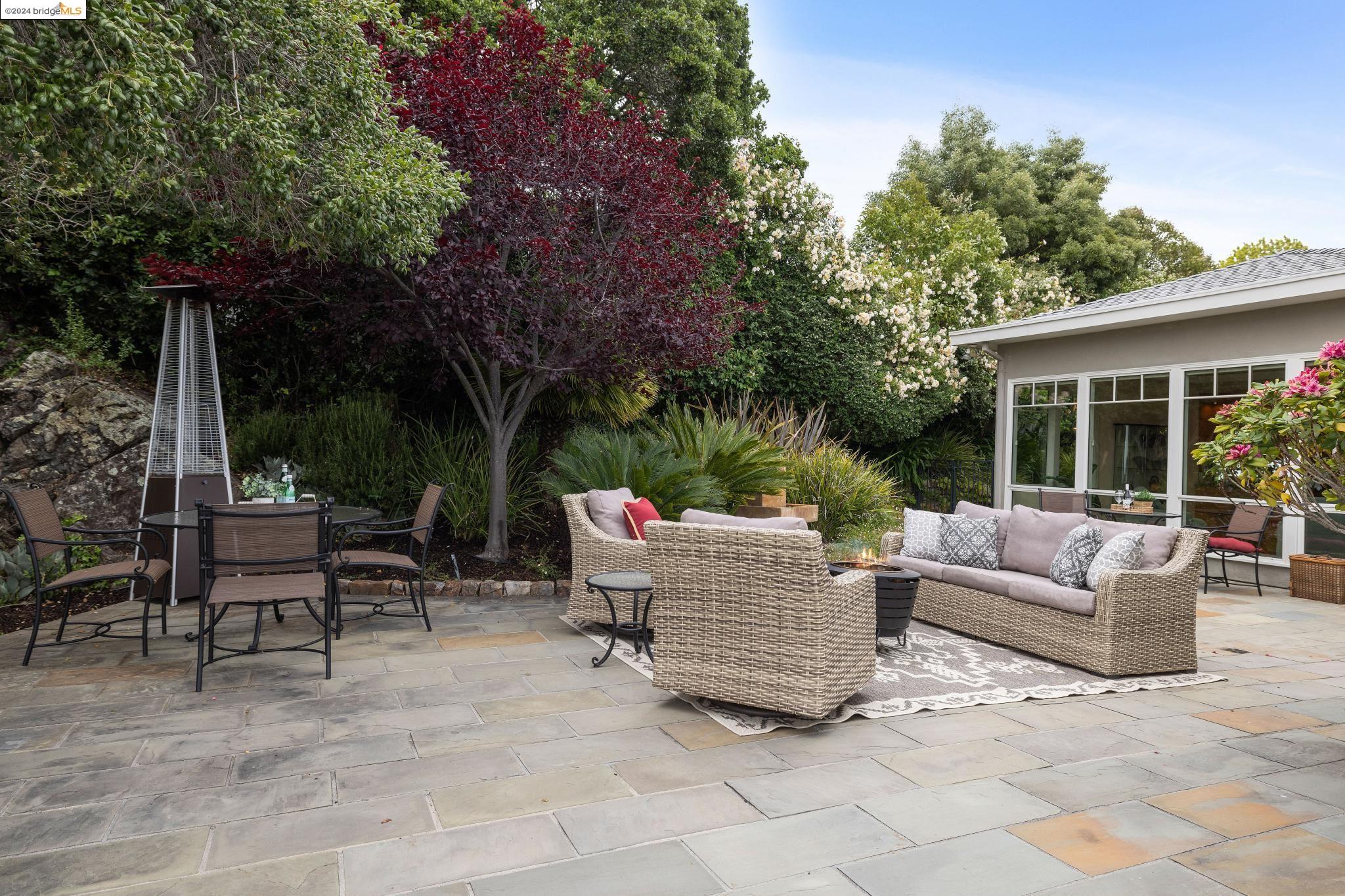 6833 Estates Dr.