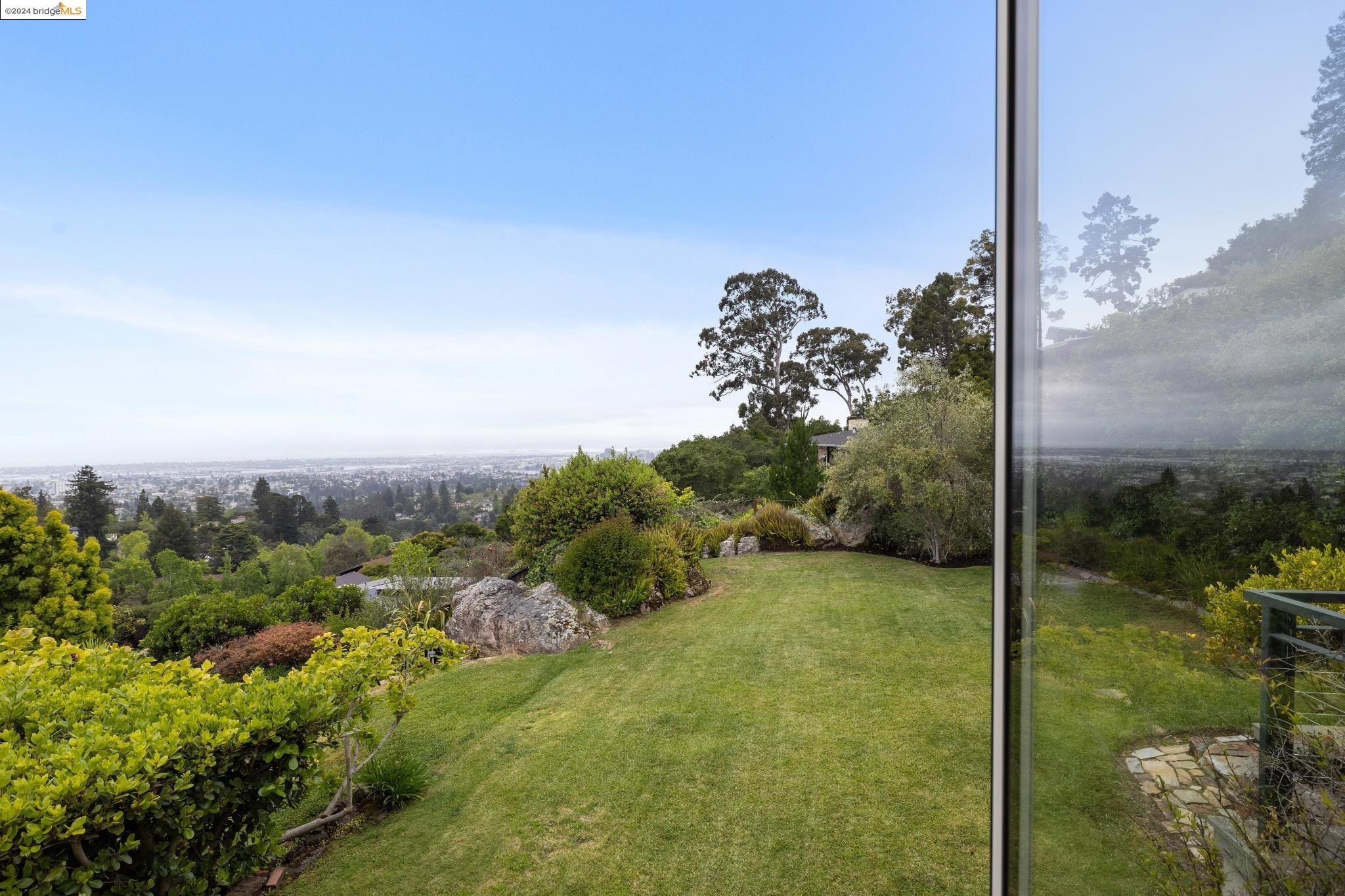 6833 Estates Dr.