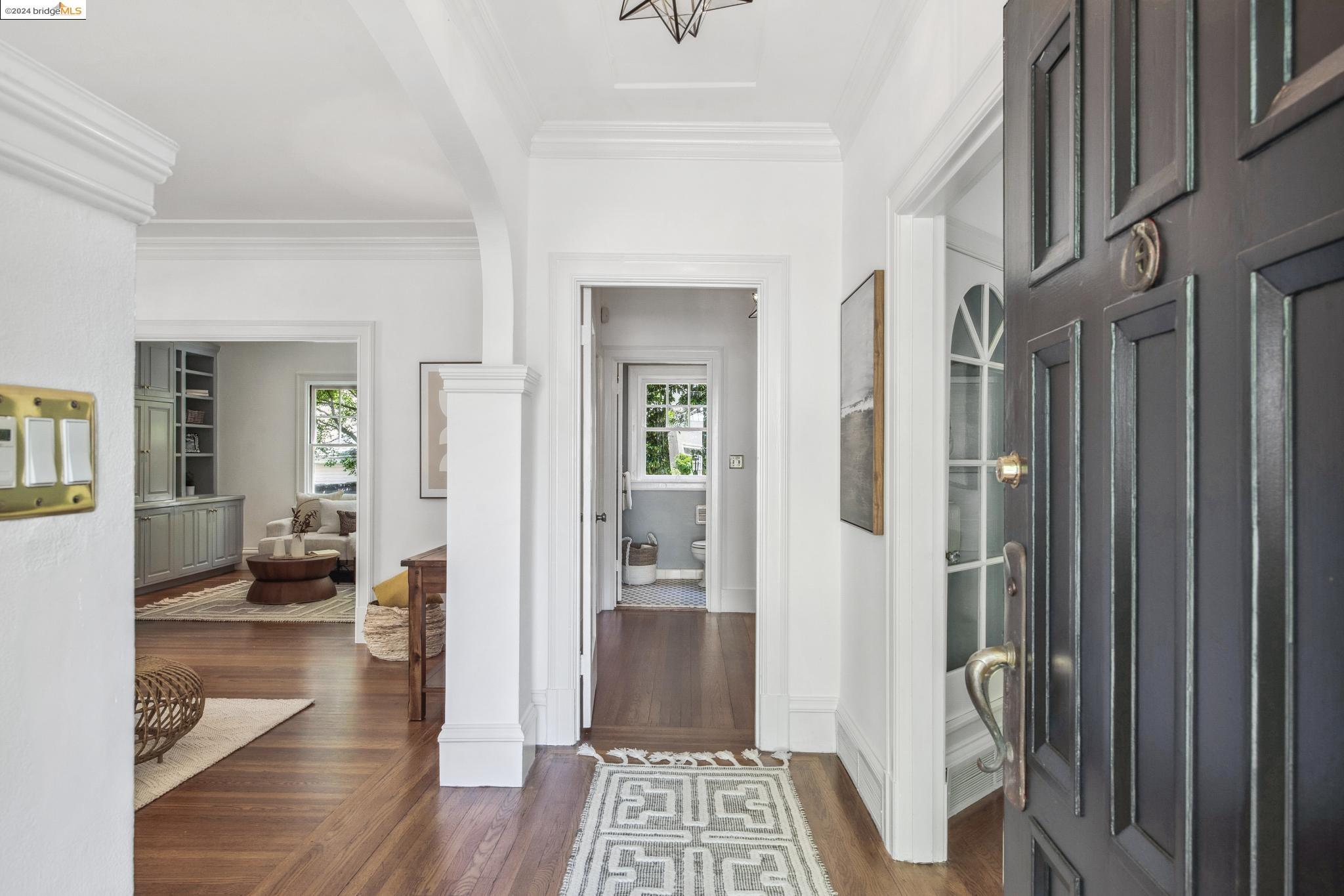 1163 Trestle Glen Rd