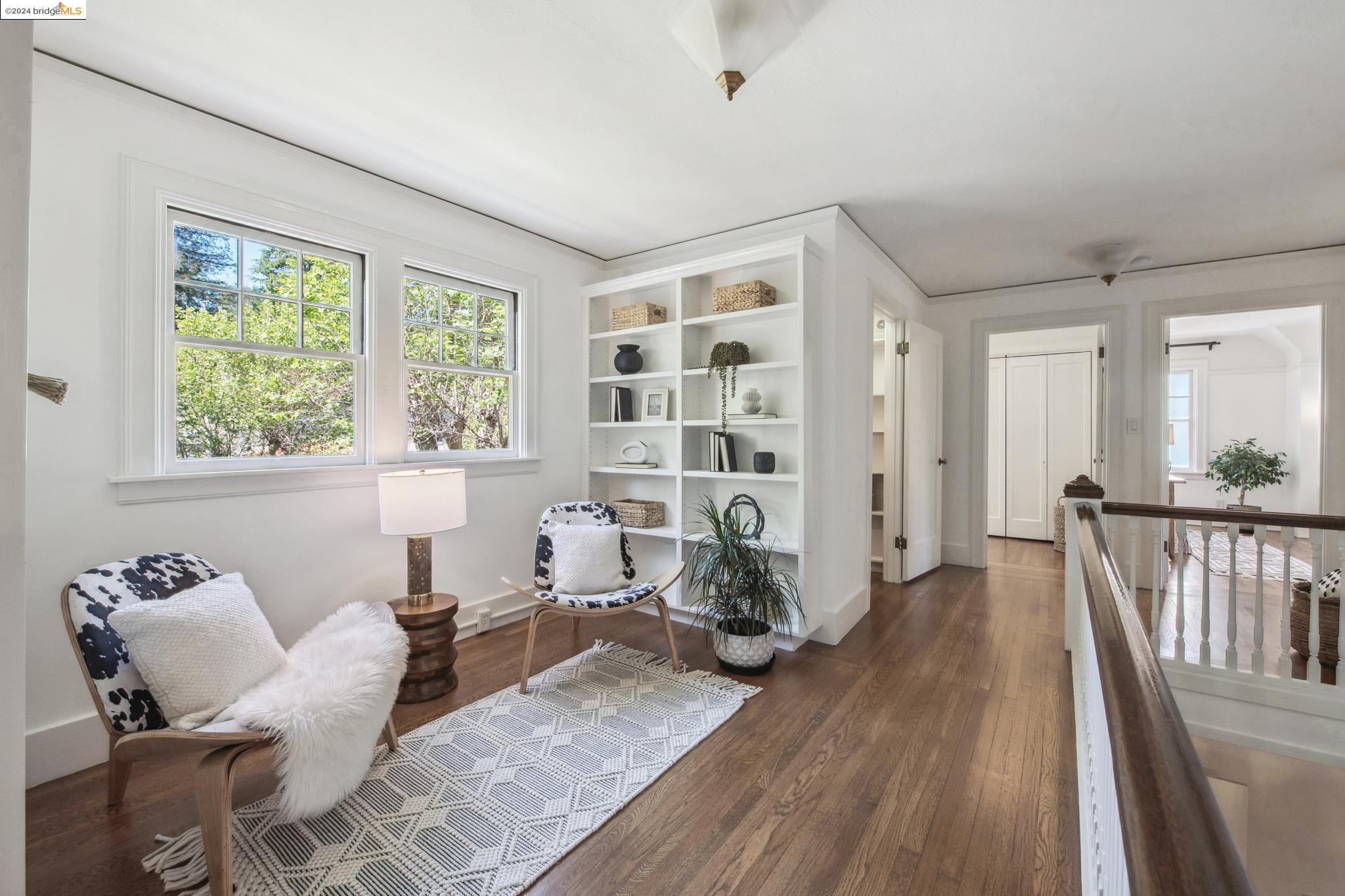 1163 Trestle Glen Rd