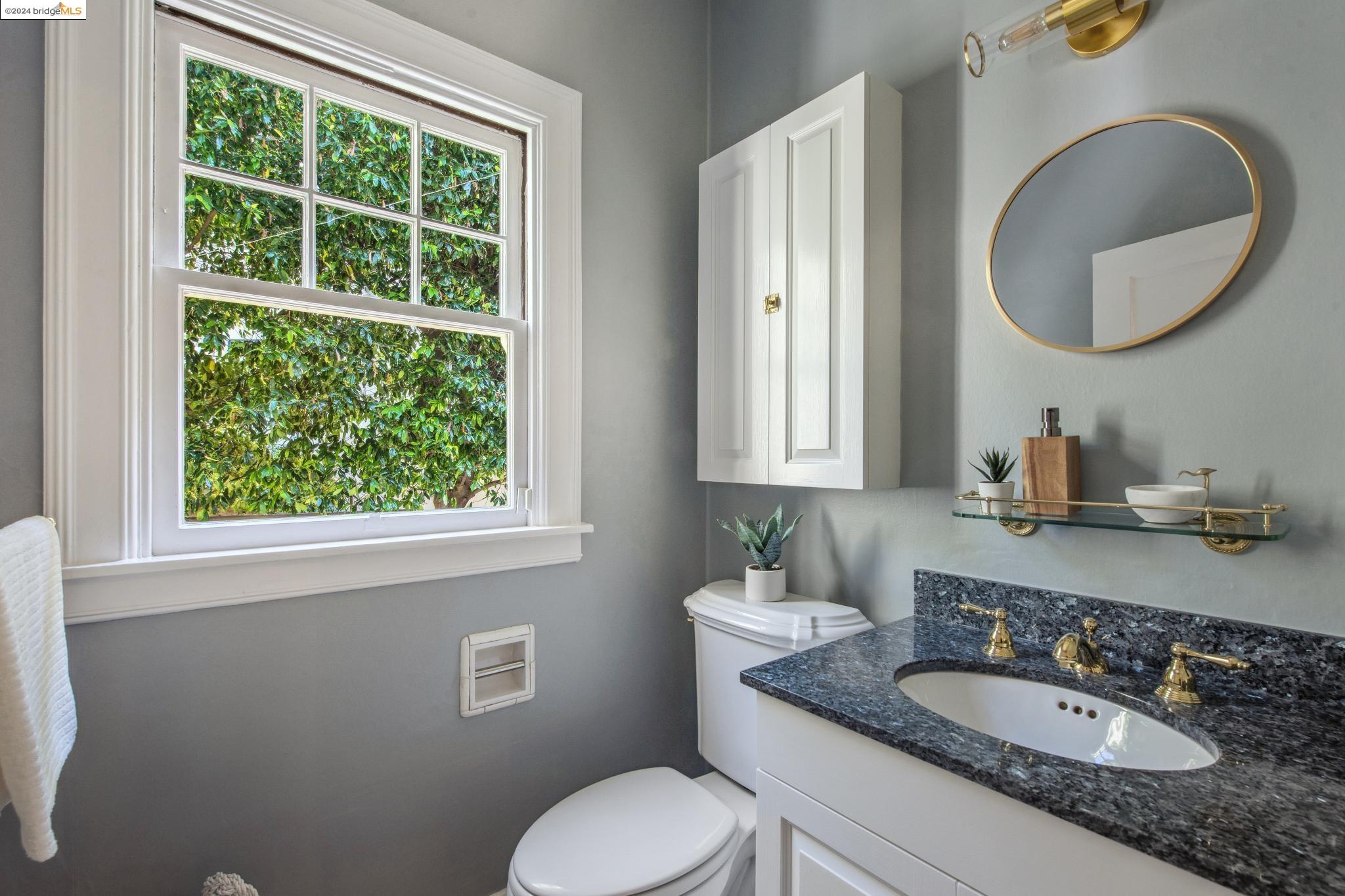 1163 Trestle Glen Rd