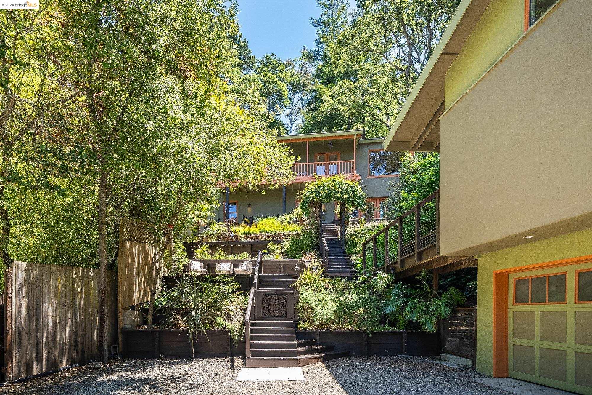 2974 Burdeck Drive