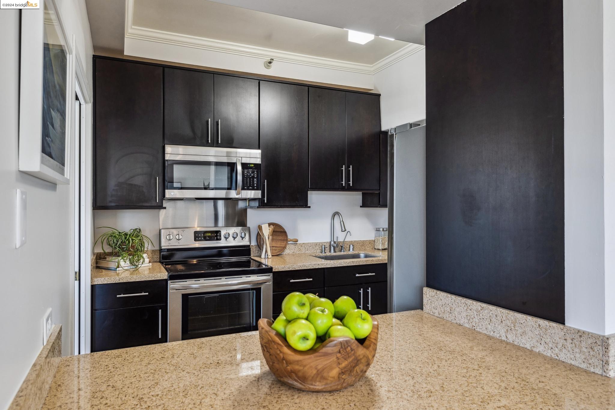 6363 Christie Avenue # 927