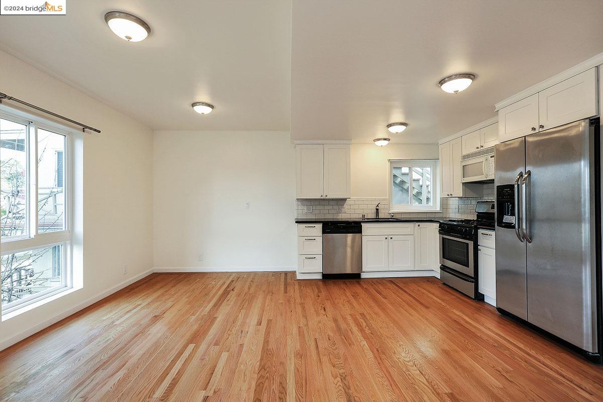 2417 Ivy Dr