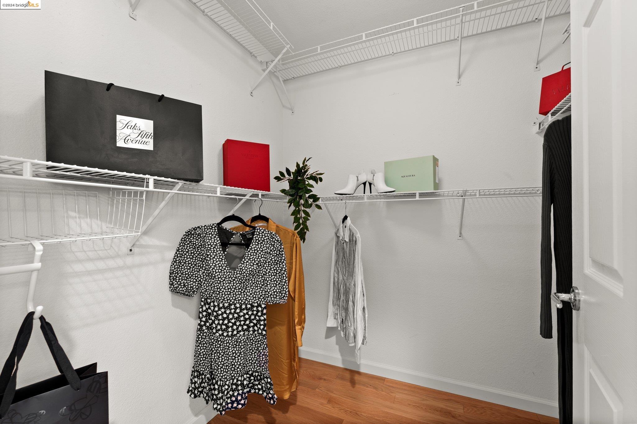 180 Caldecott Ln # 119