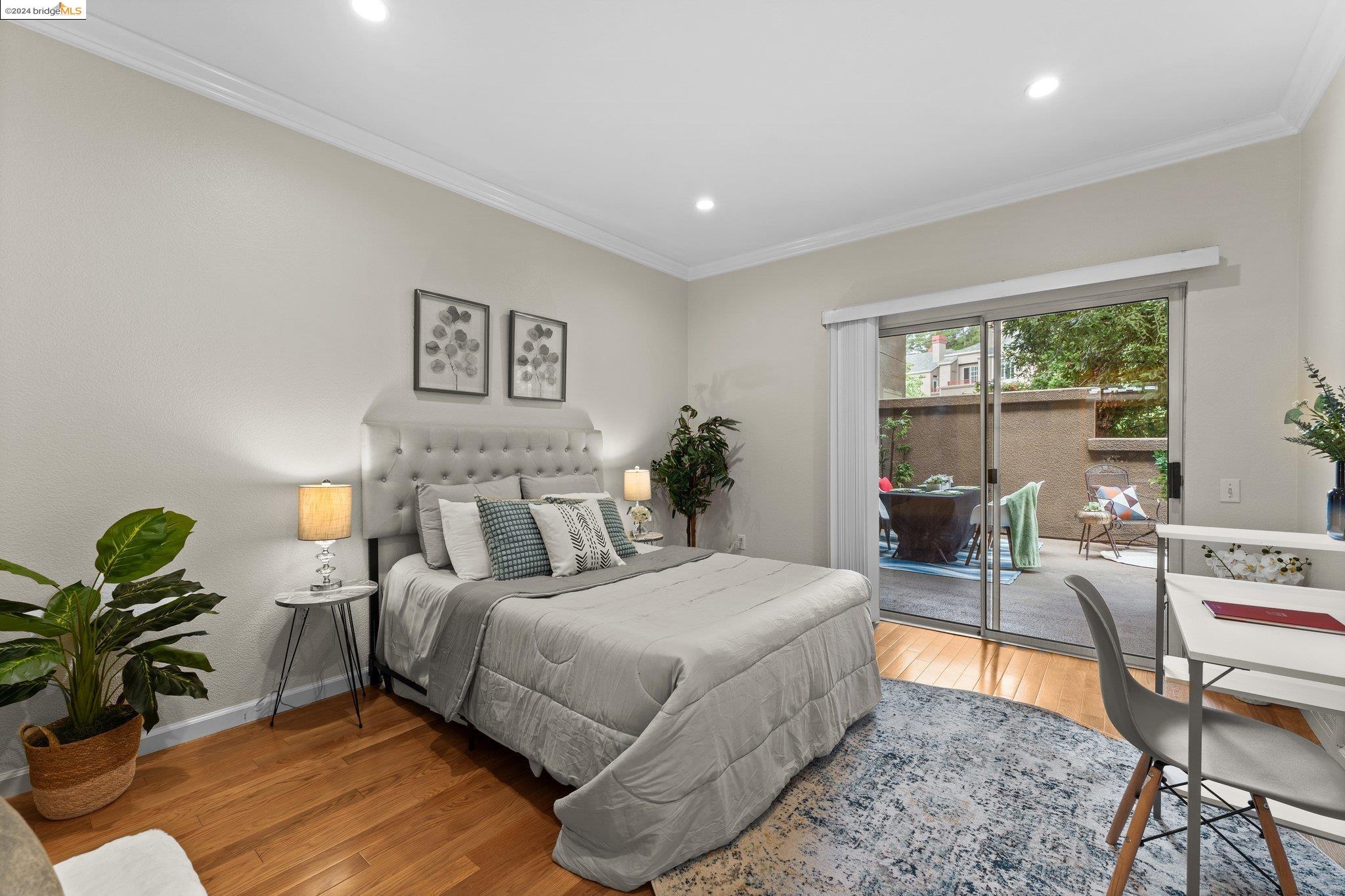 180 Caldecott Ln # 119