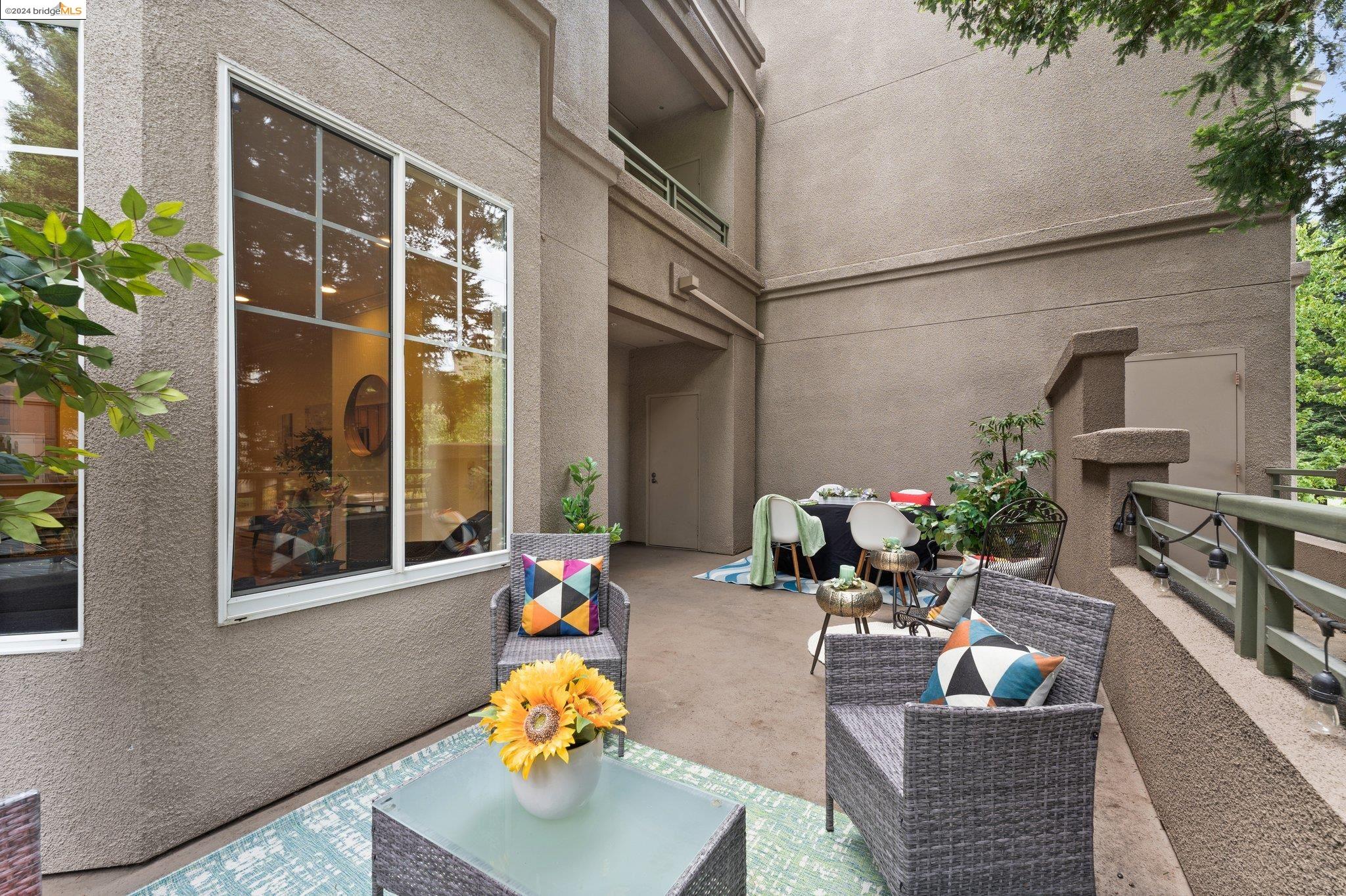 180 Caldecott Ln # 119