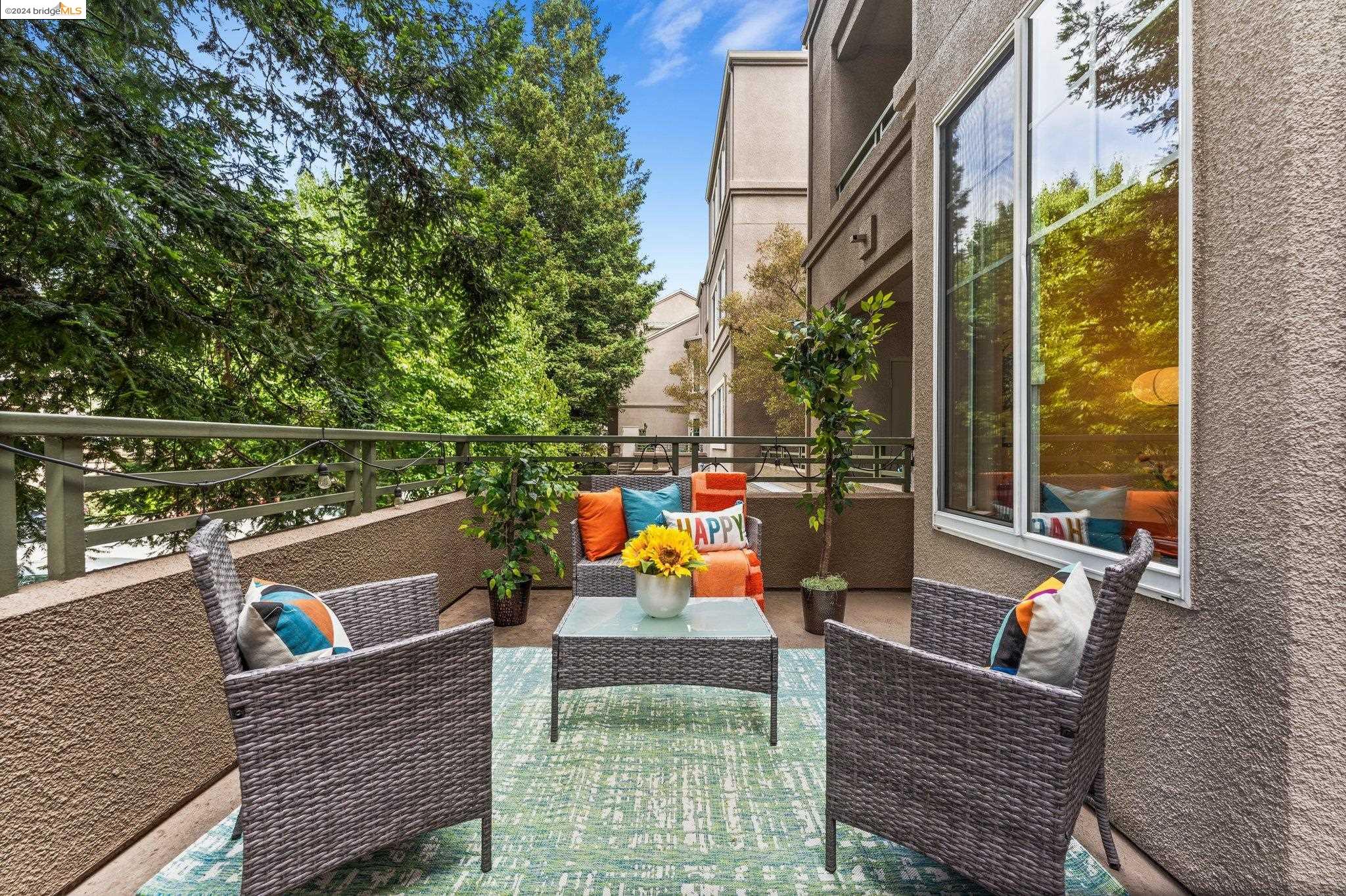 180 Caldecott Ln # 119