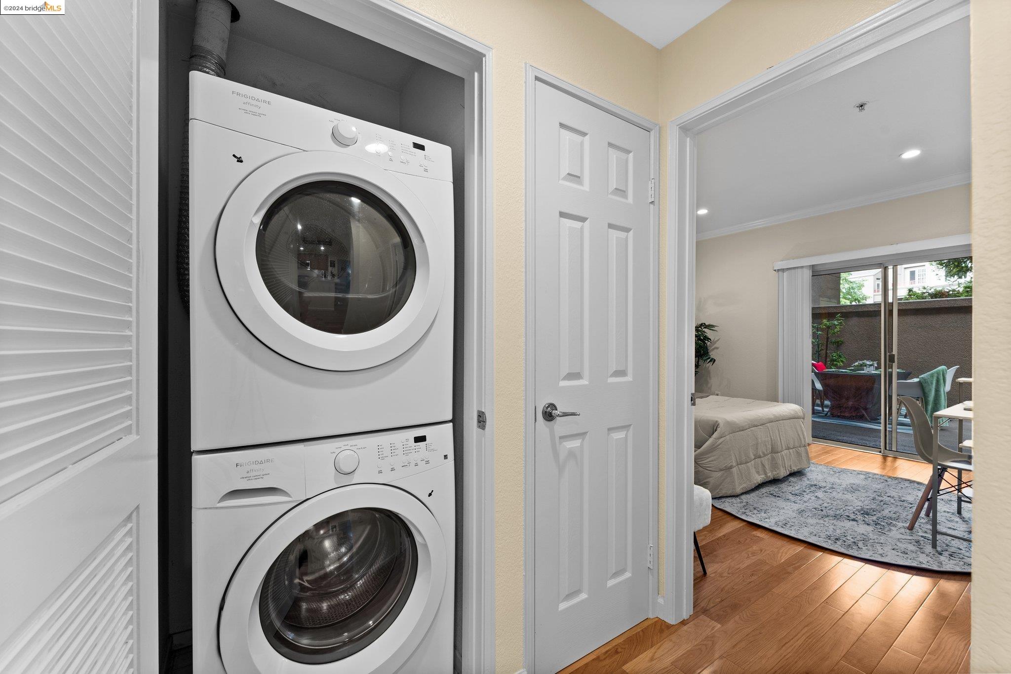 180 Caldecott Ln # 119