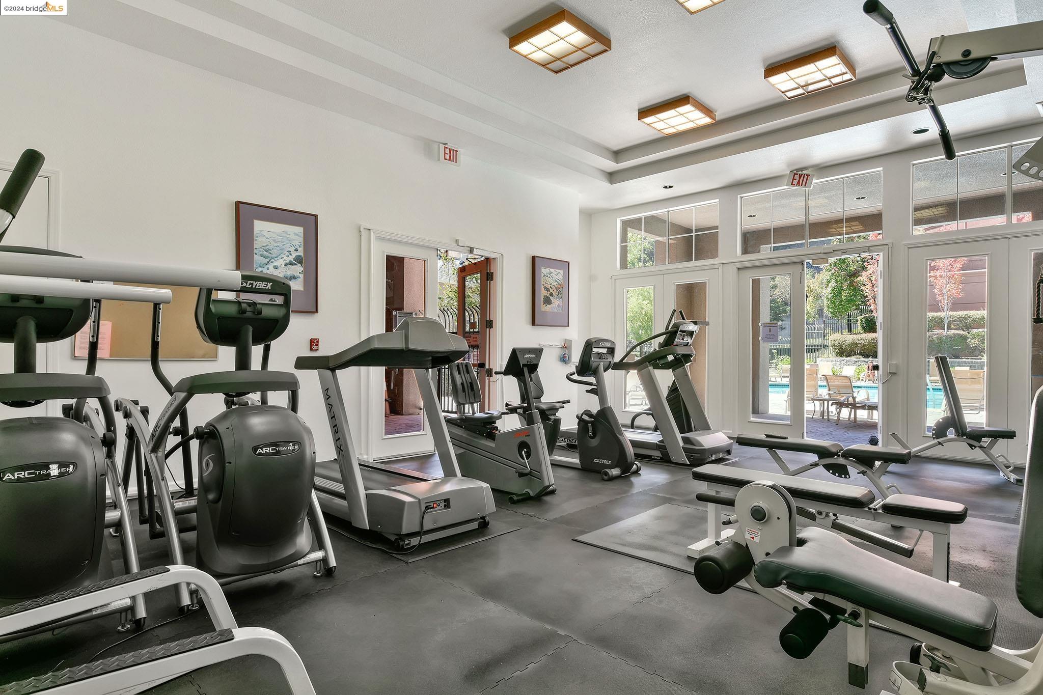 180 Caldecott Ln # 119