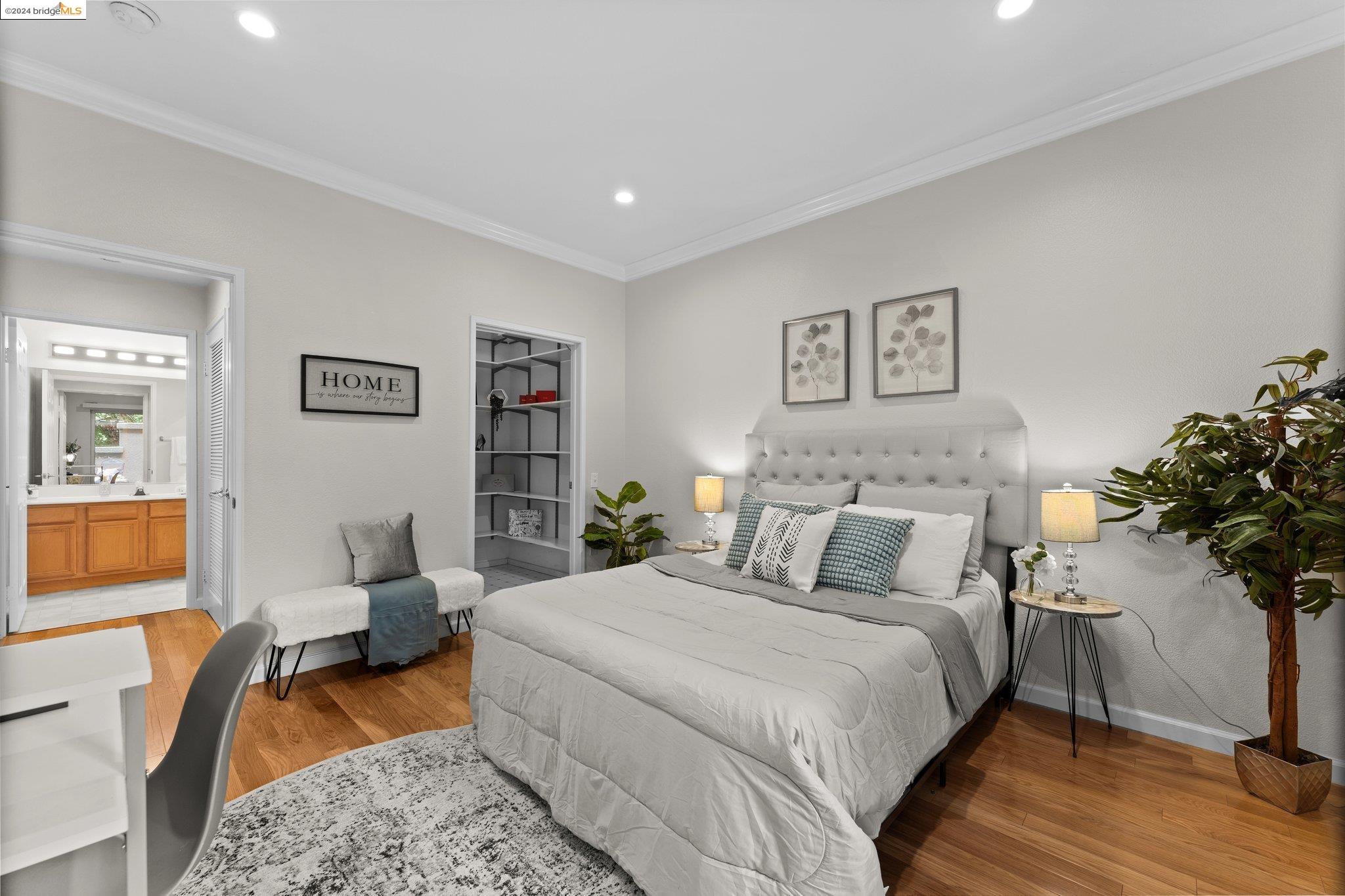 180 Caldecott Ln # 119