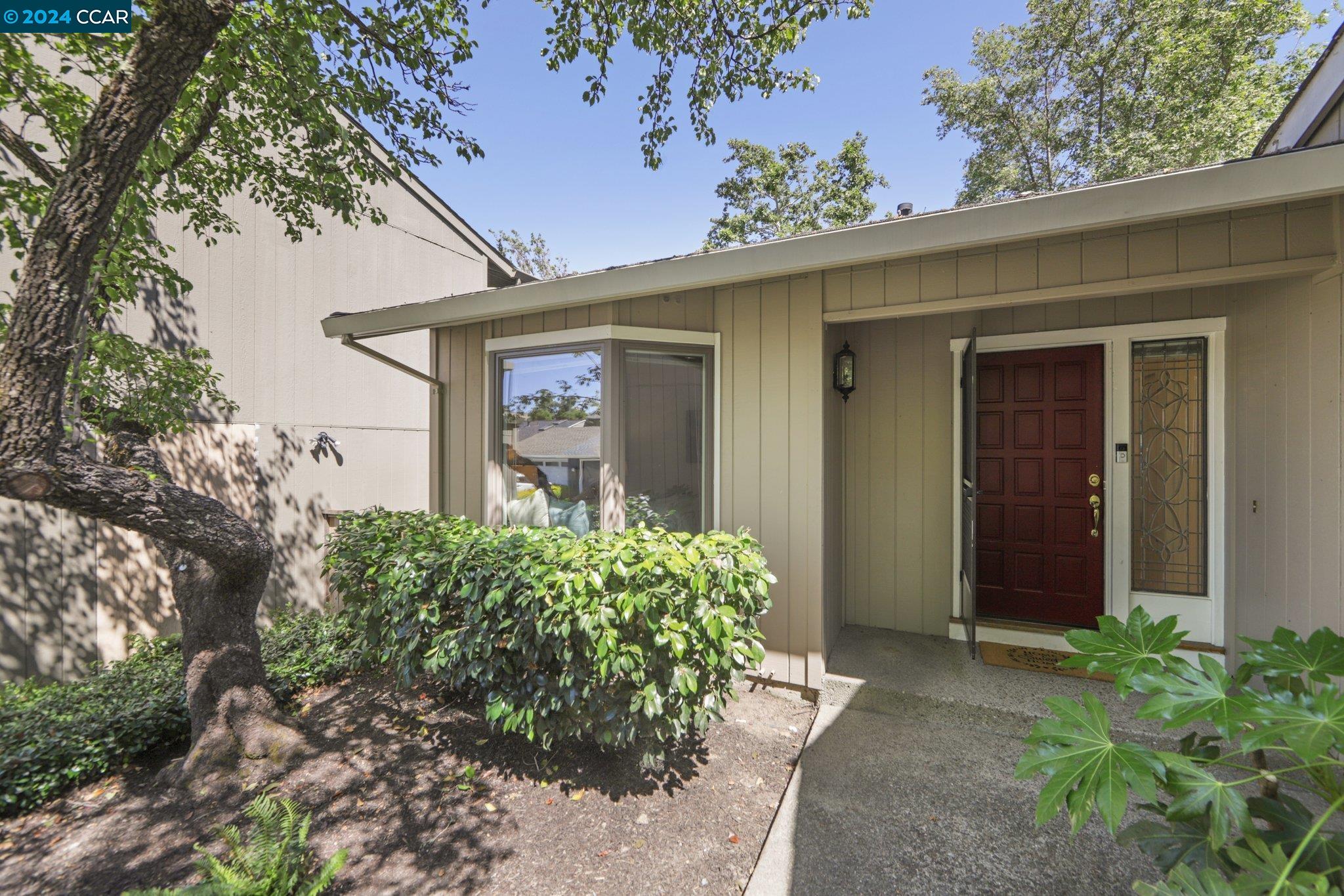 619 Augusta Dr