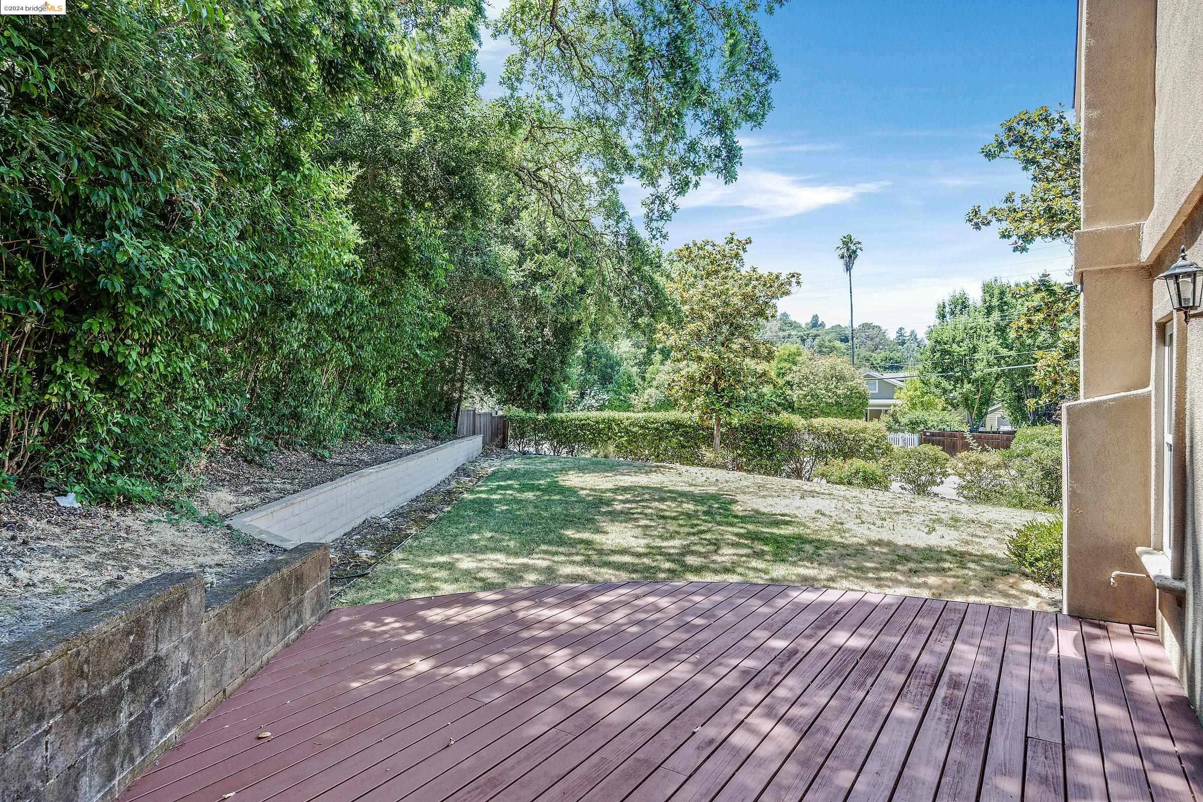 930 Acalanes Rd