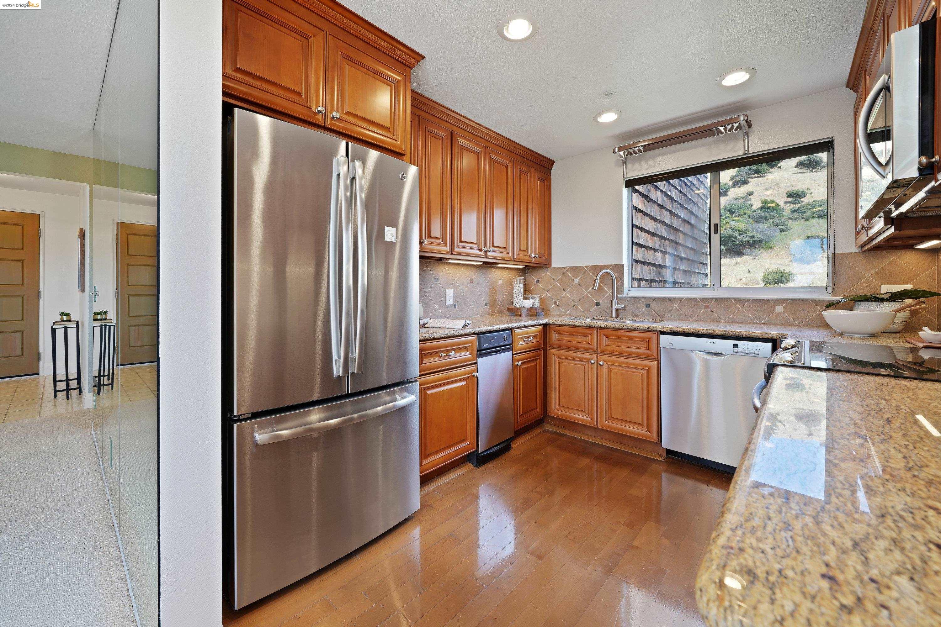 1200 Brickyard Way # 316