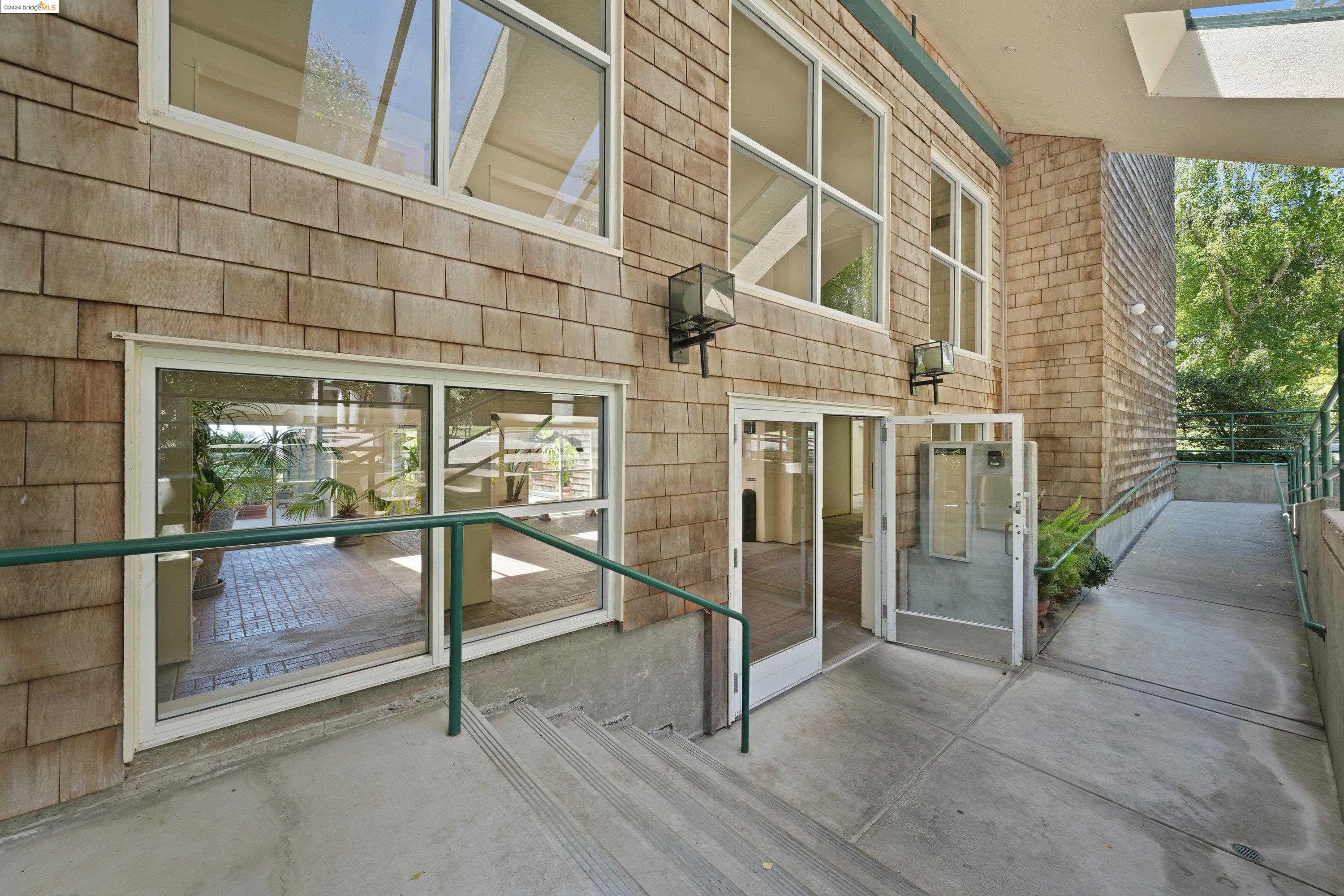 1200 Brickyard Way # 316