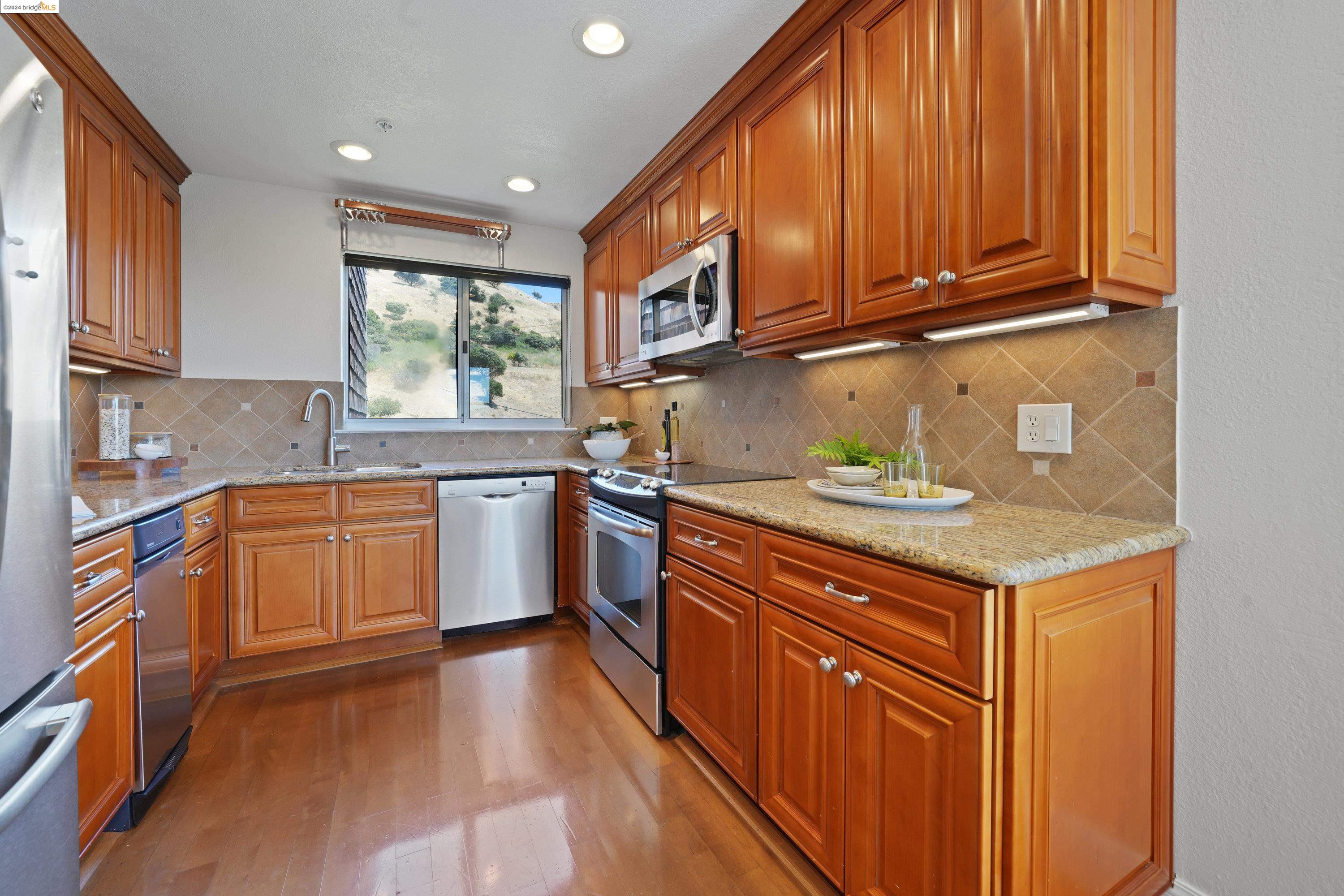 1200 Brickyard Way # 316