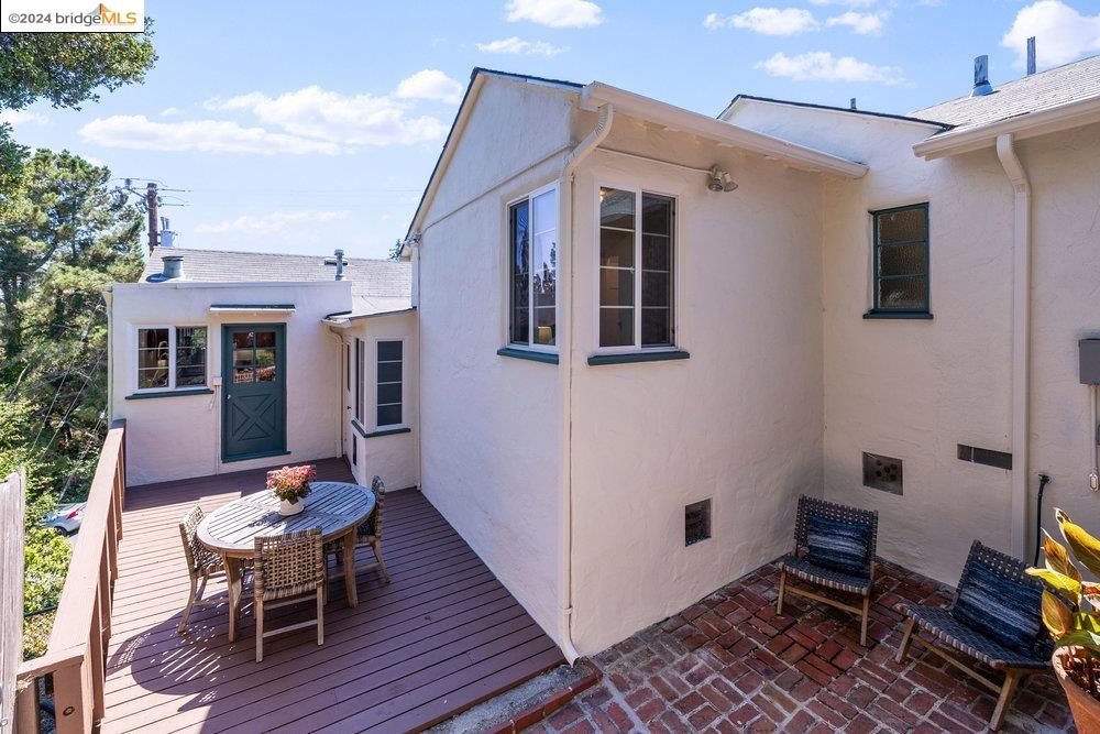 1660 Vista St