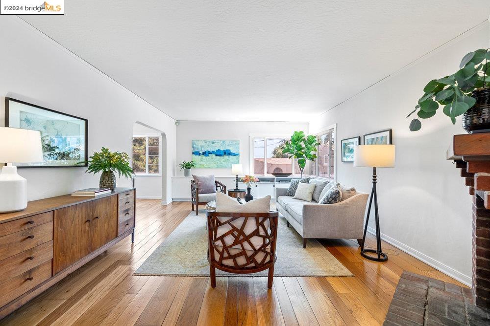 1660 Vista St