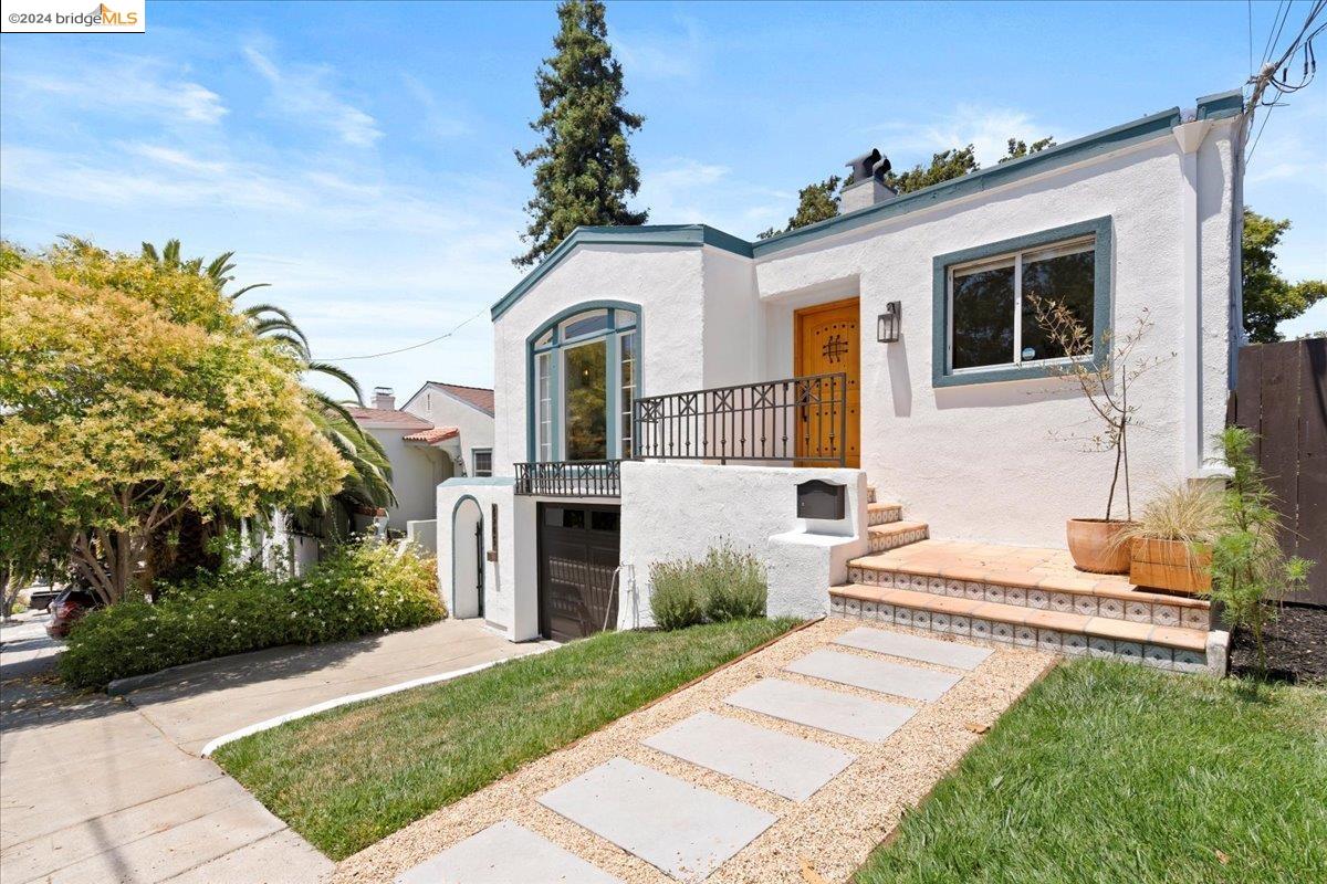 2545 Best Ave