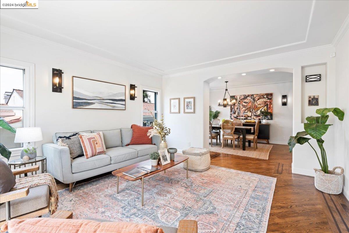 2545 Best Ave