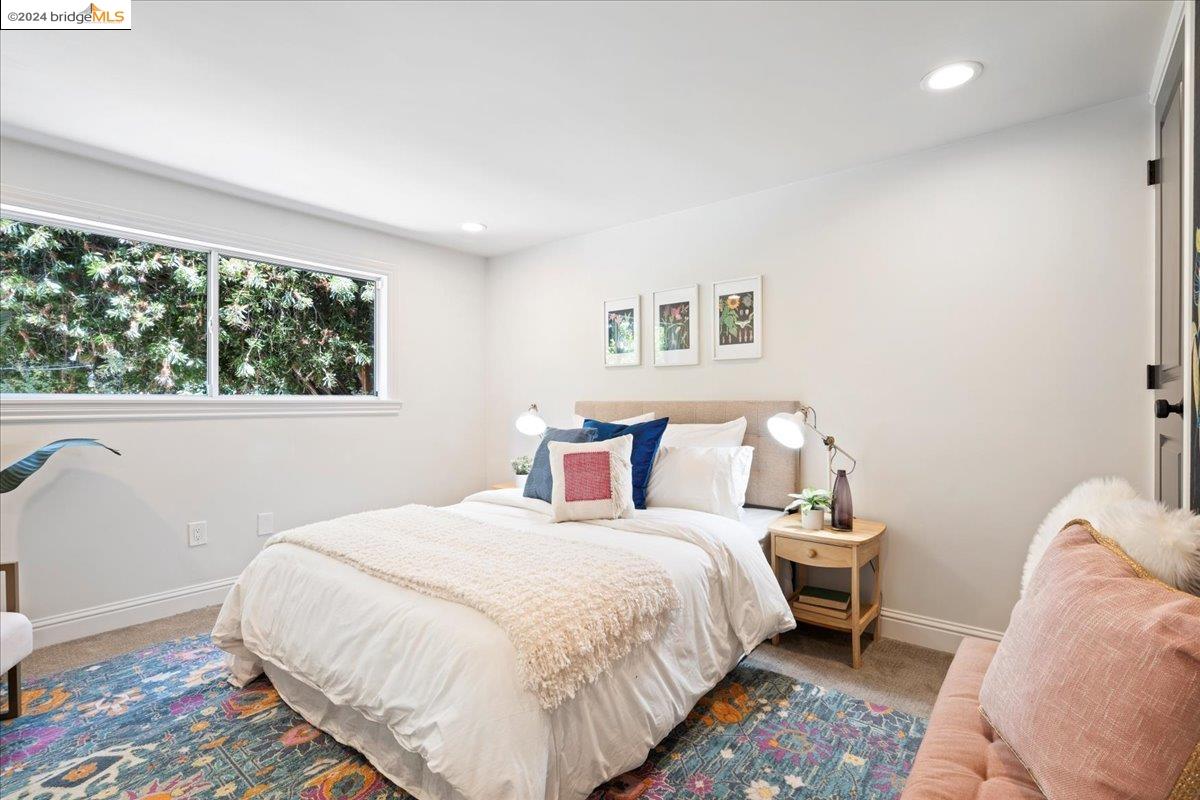 2545 Best Ave