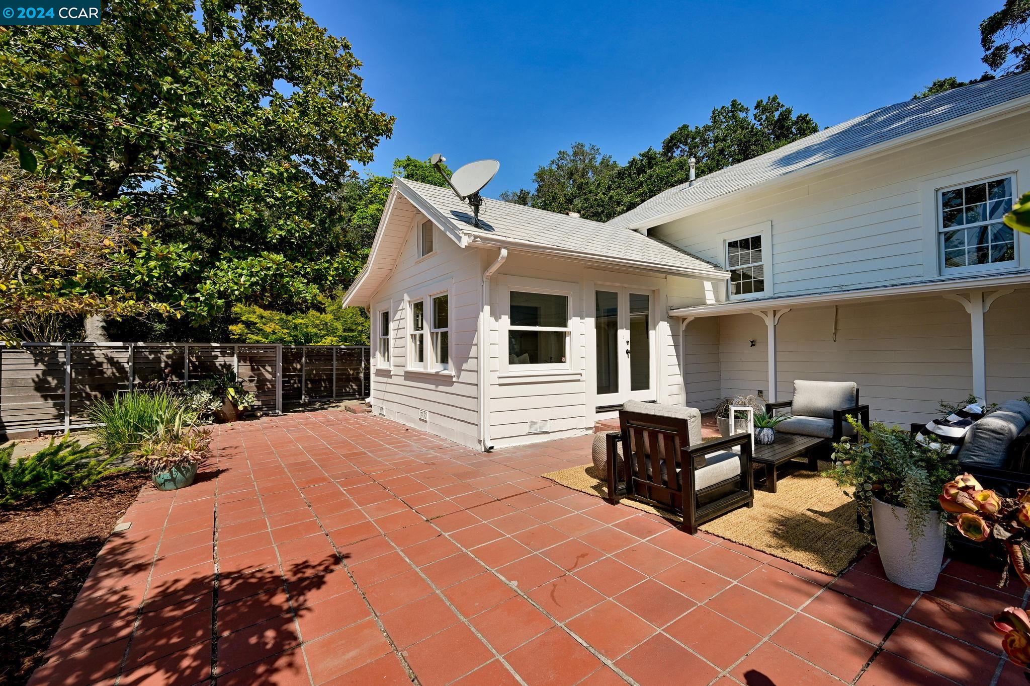 3161 Stanwood