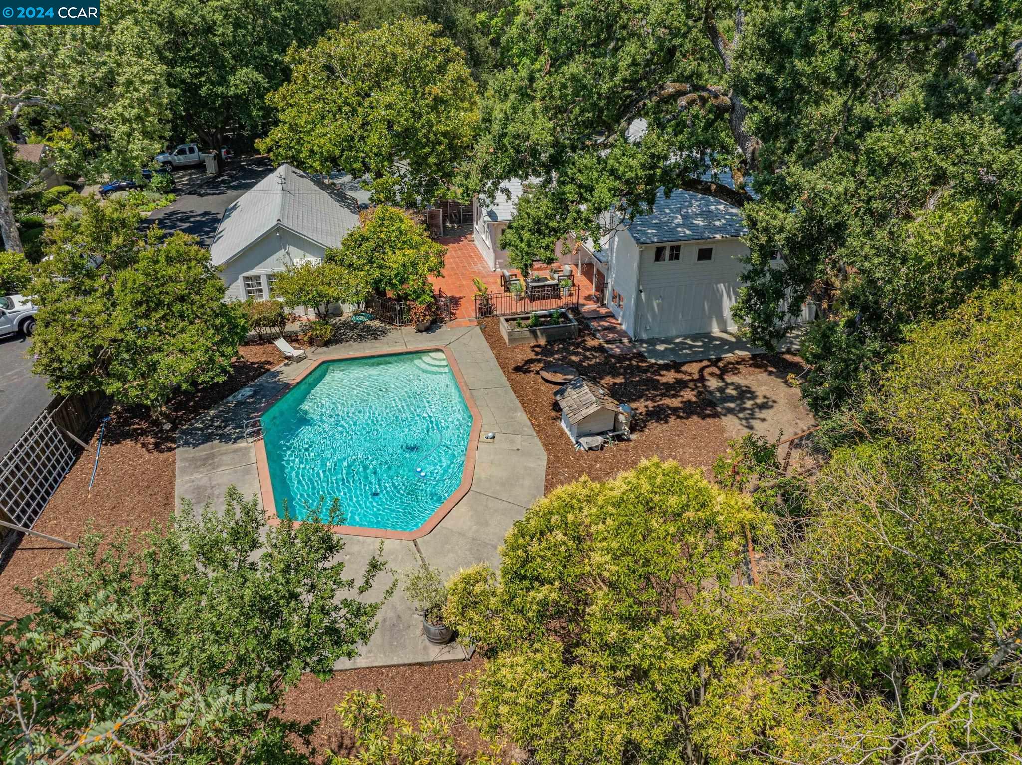 3161 Stanwood