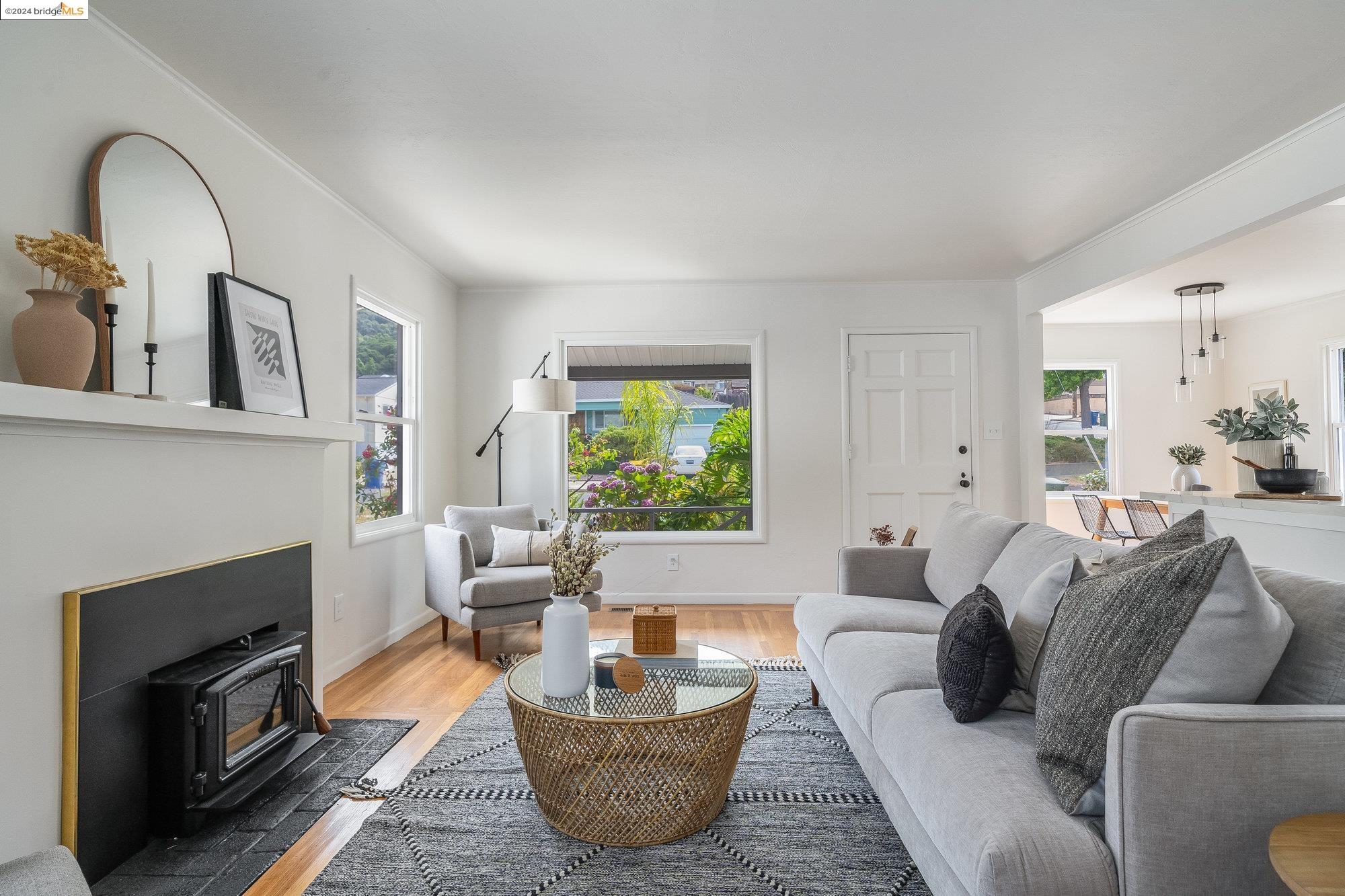 1305 Lawrence