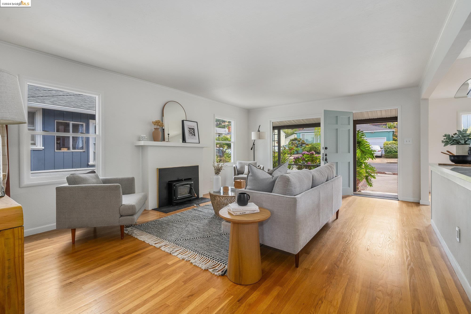 1305 Lawrence
