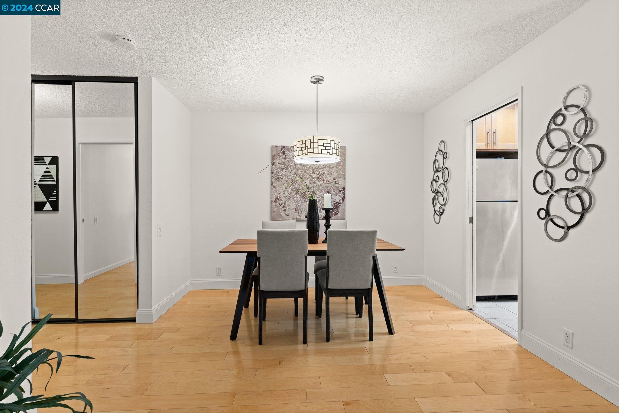 150 Pearl St # 220