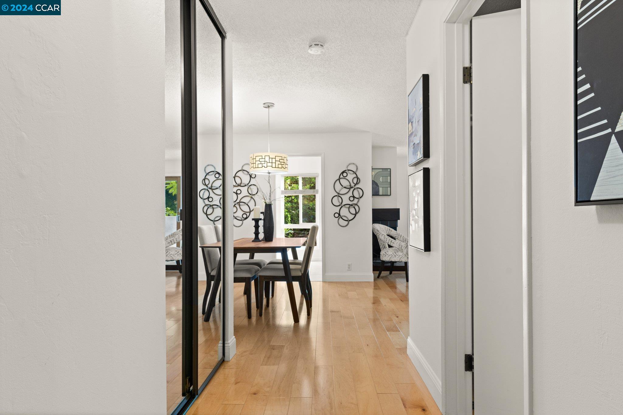 150 Pearl St # 220