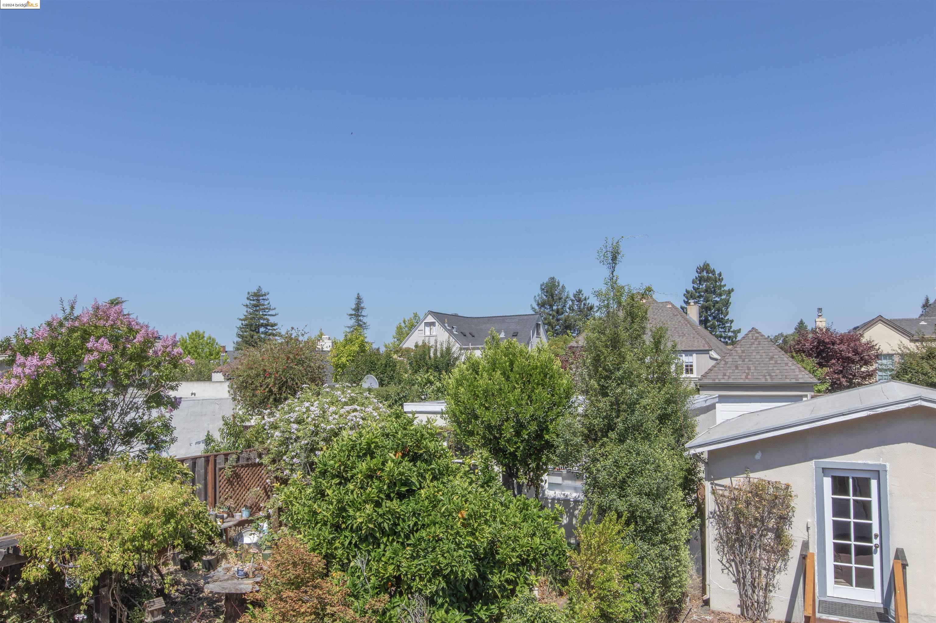112 Oakmont Avenue