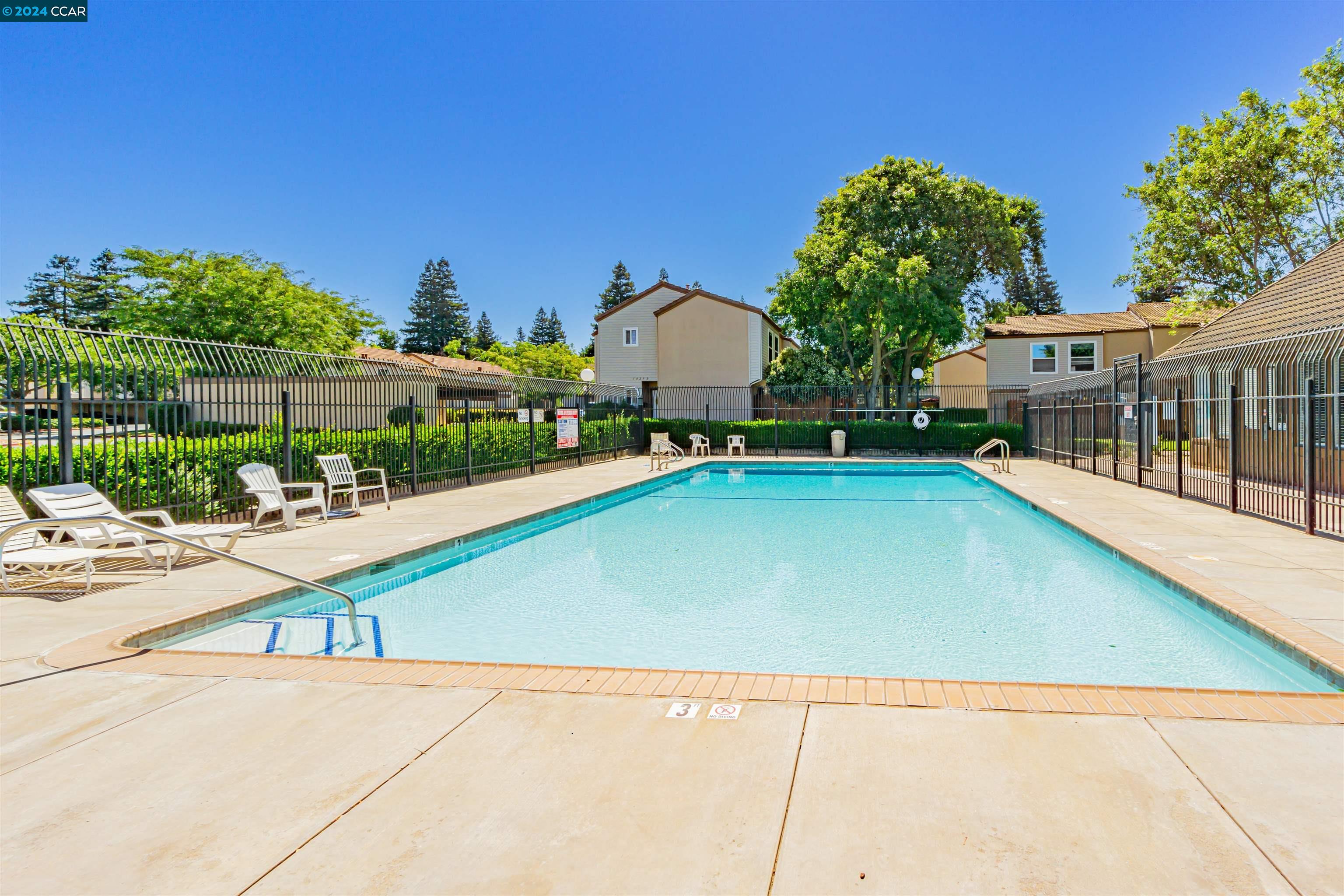 1435 Bel Air Dr # D