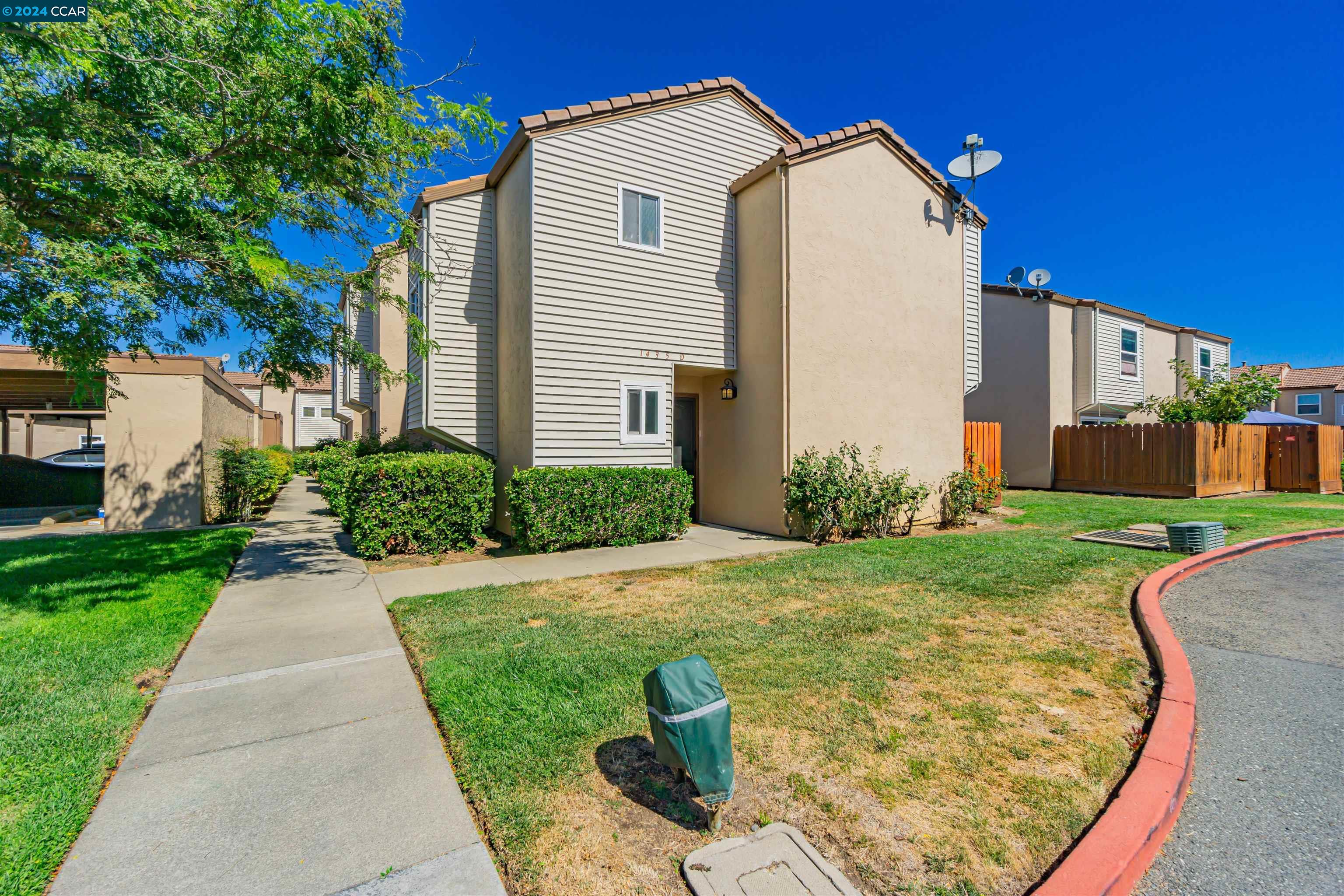1435 Bel Air Dr # D