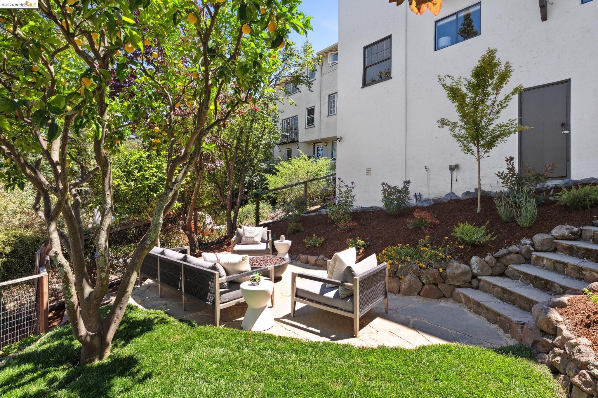 1132 Hollywood Ave