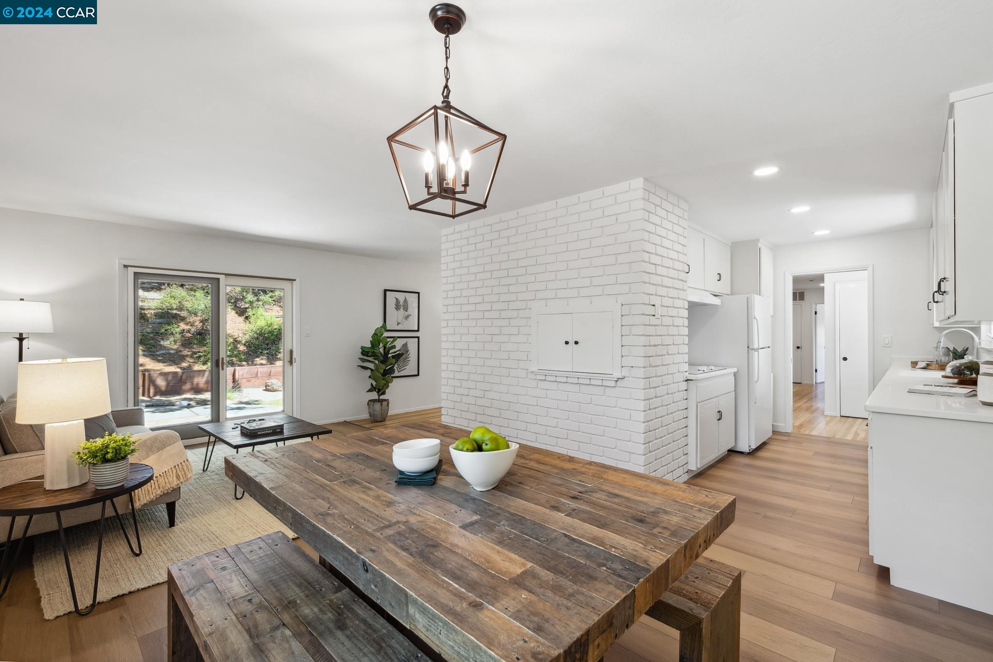 3110 Sweetbrier Circle