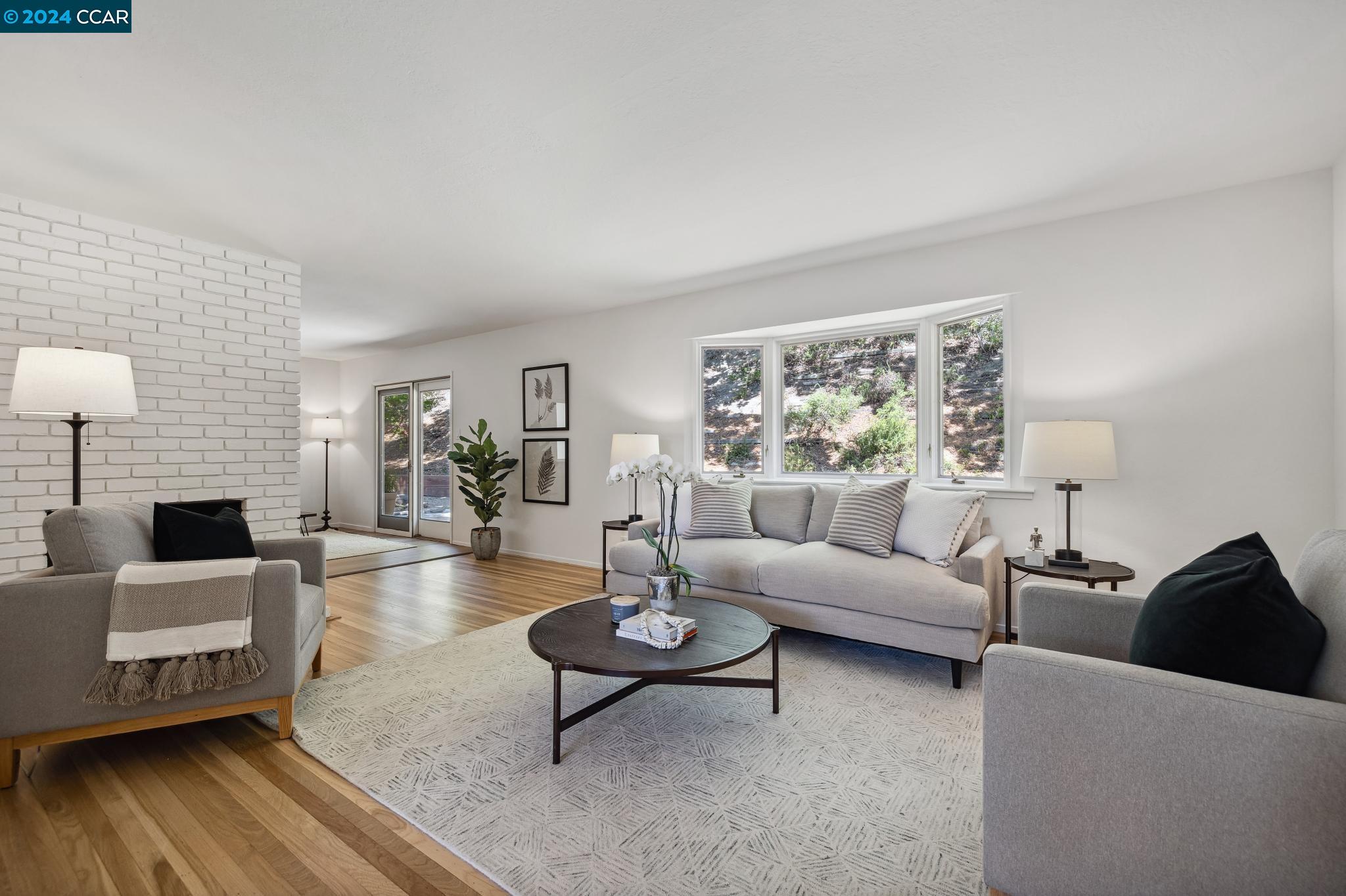 3110 Sweetbrier Circle