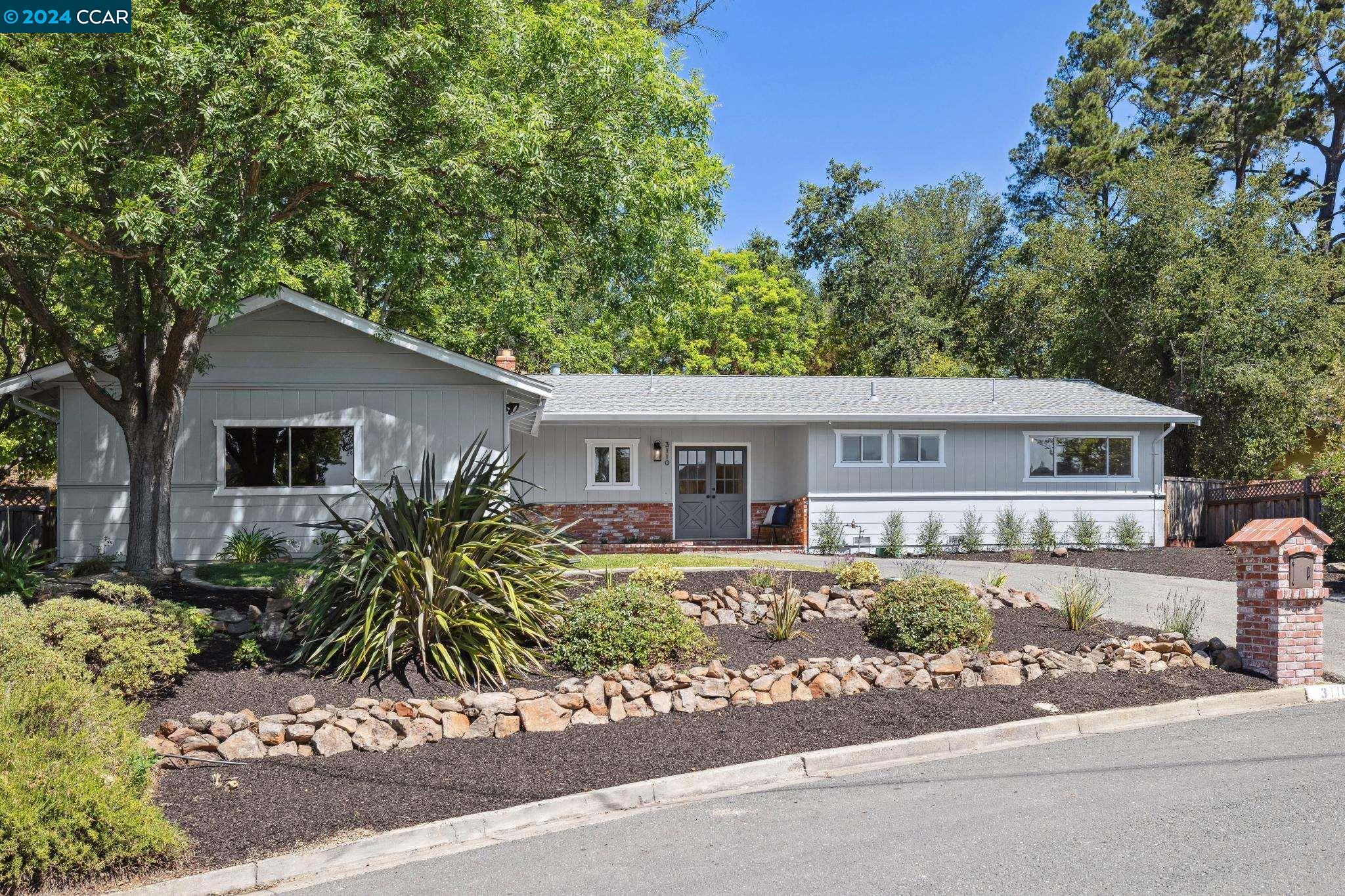 3110 Sweetbrier Circle