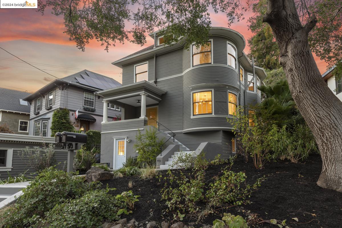 571 El Dorado Avenue