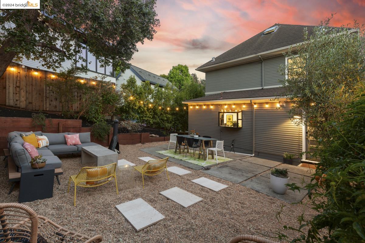 571 El Dorado Avenue