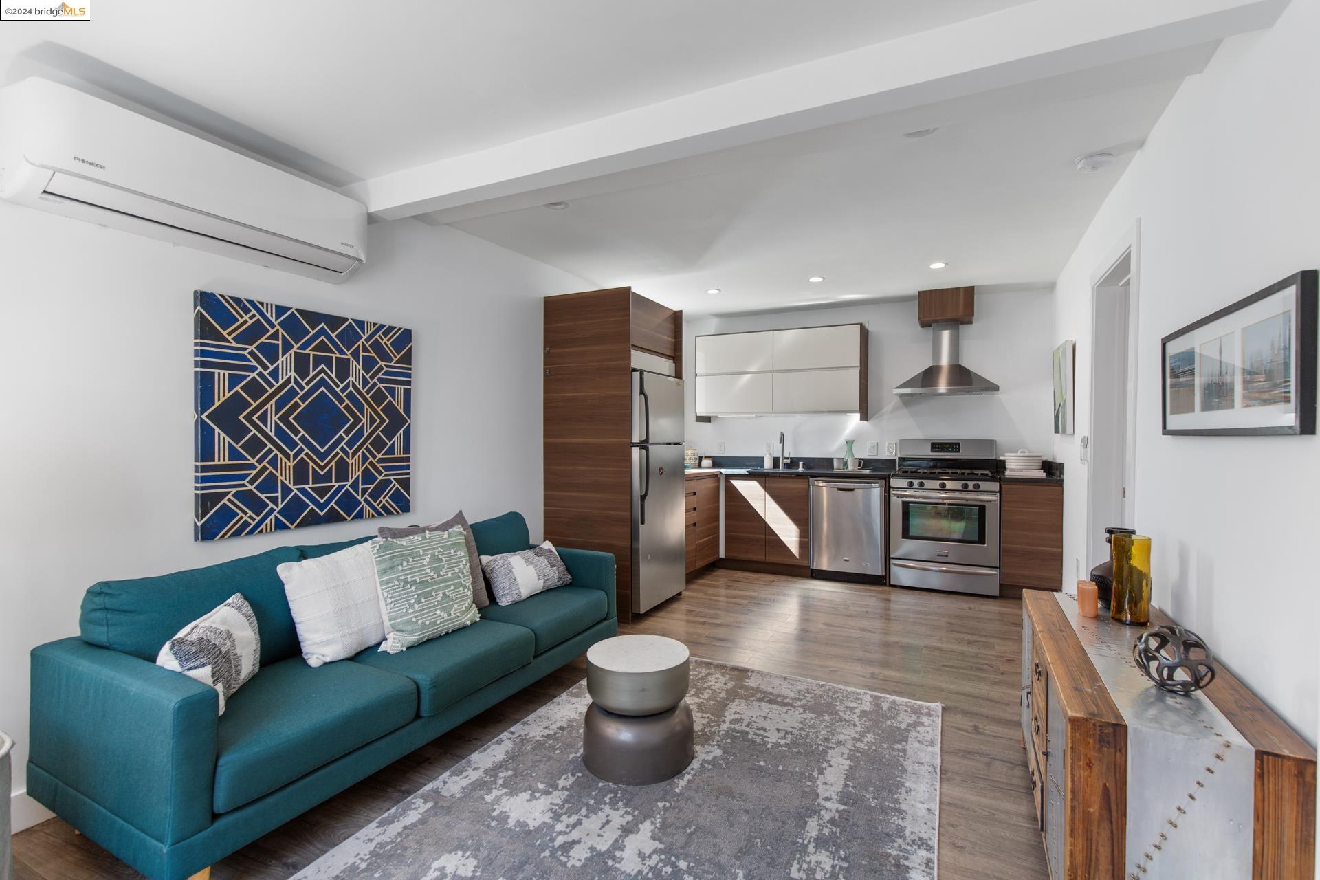 571 El Dorado Avenue