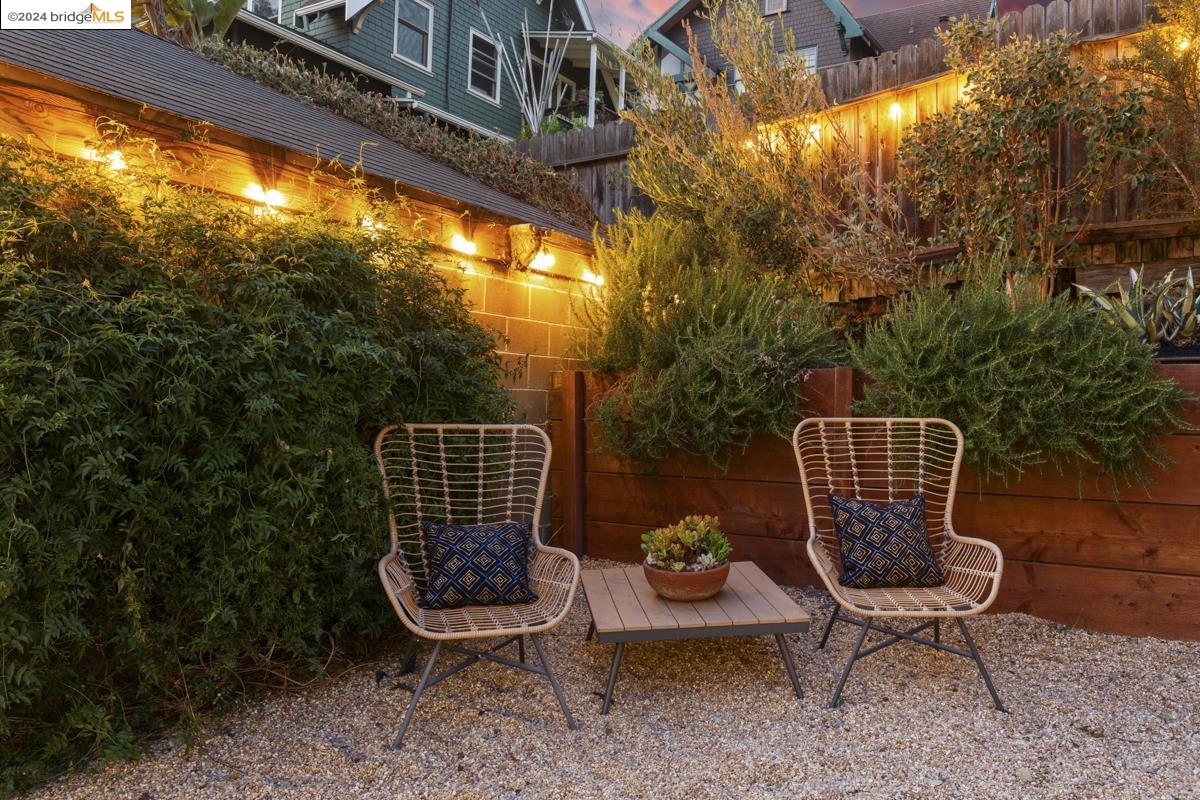 571 El Dorado Avenue