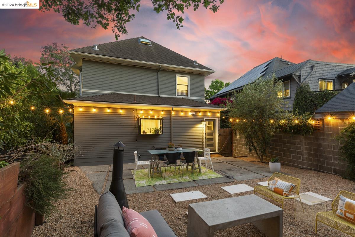 571 El Dorado Avenue