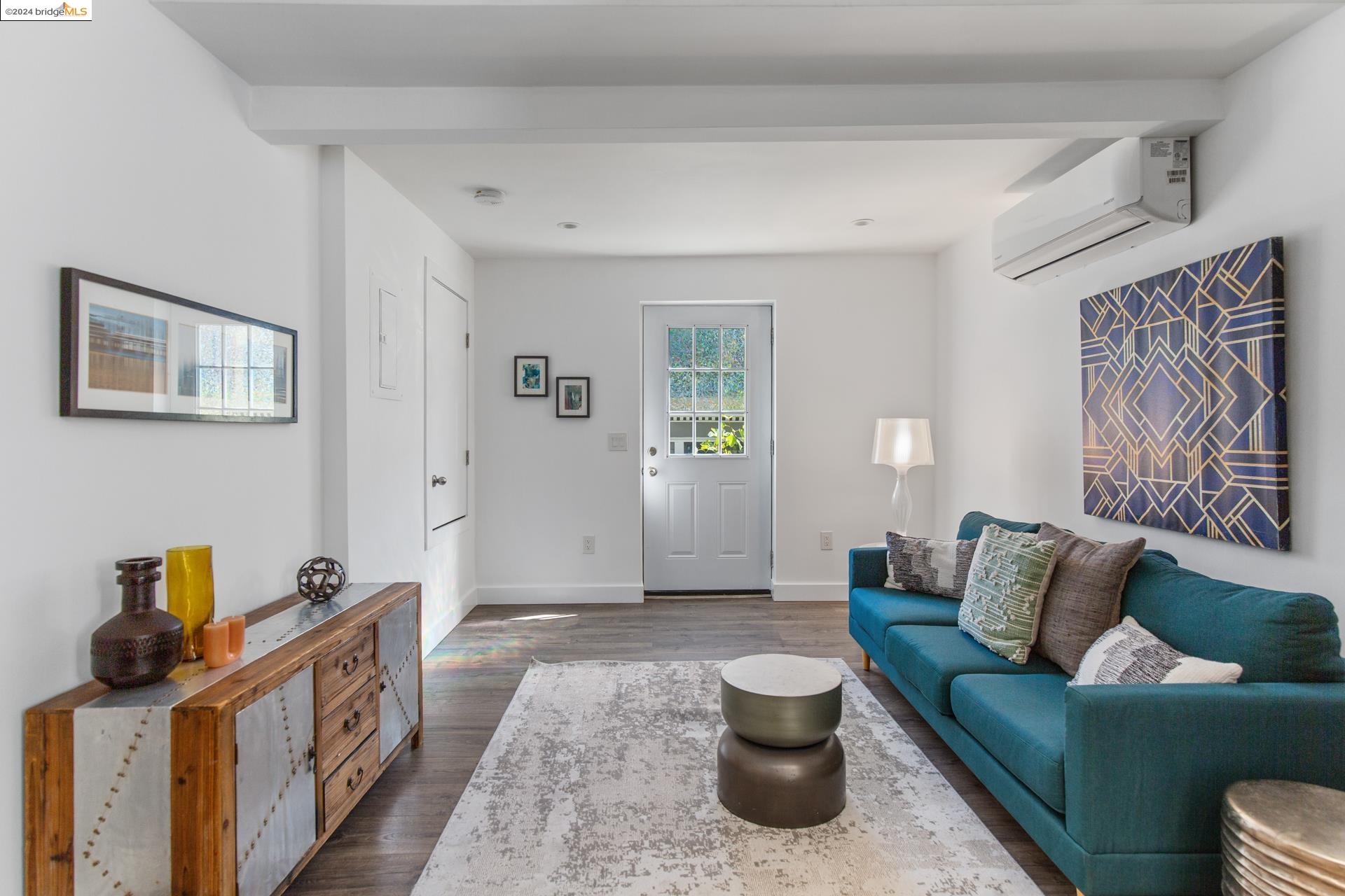 571 El Dorado Avenue