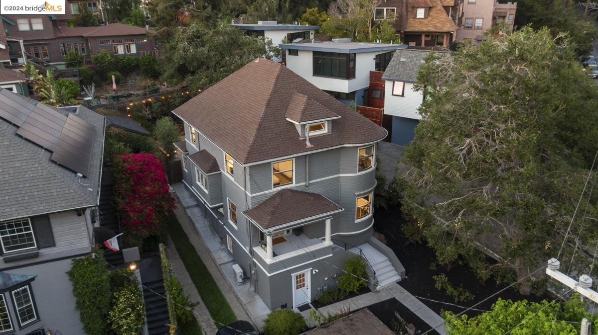 571 El Dorado Avenue