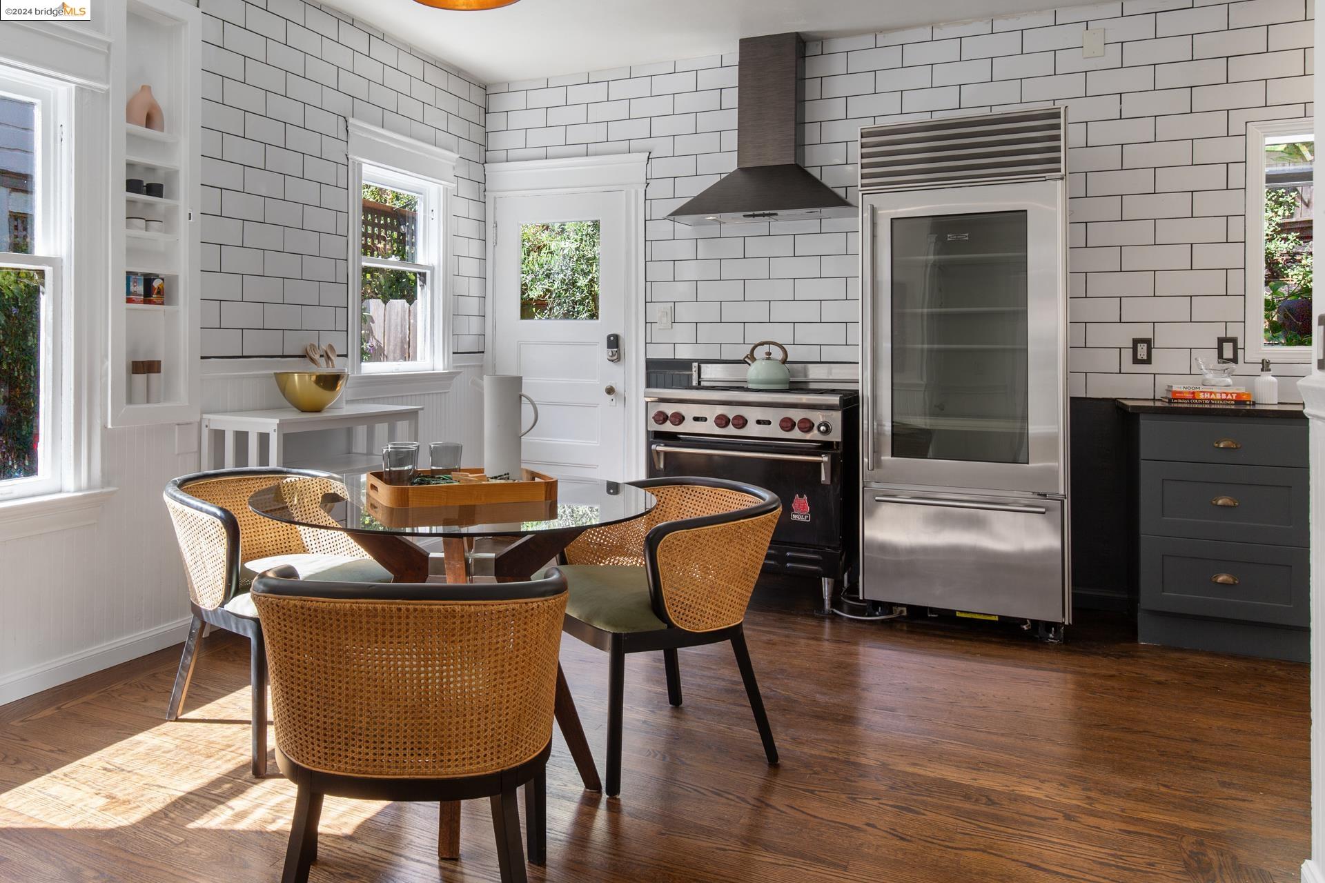 571 El Dorado Avenue