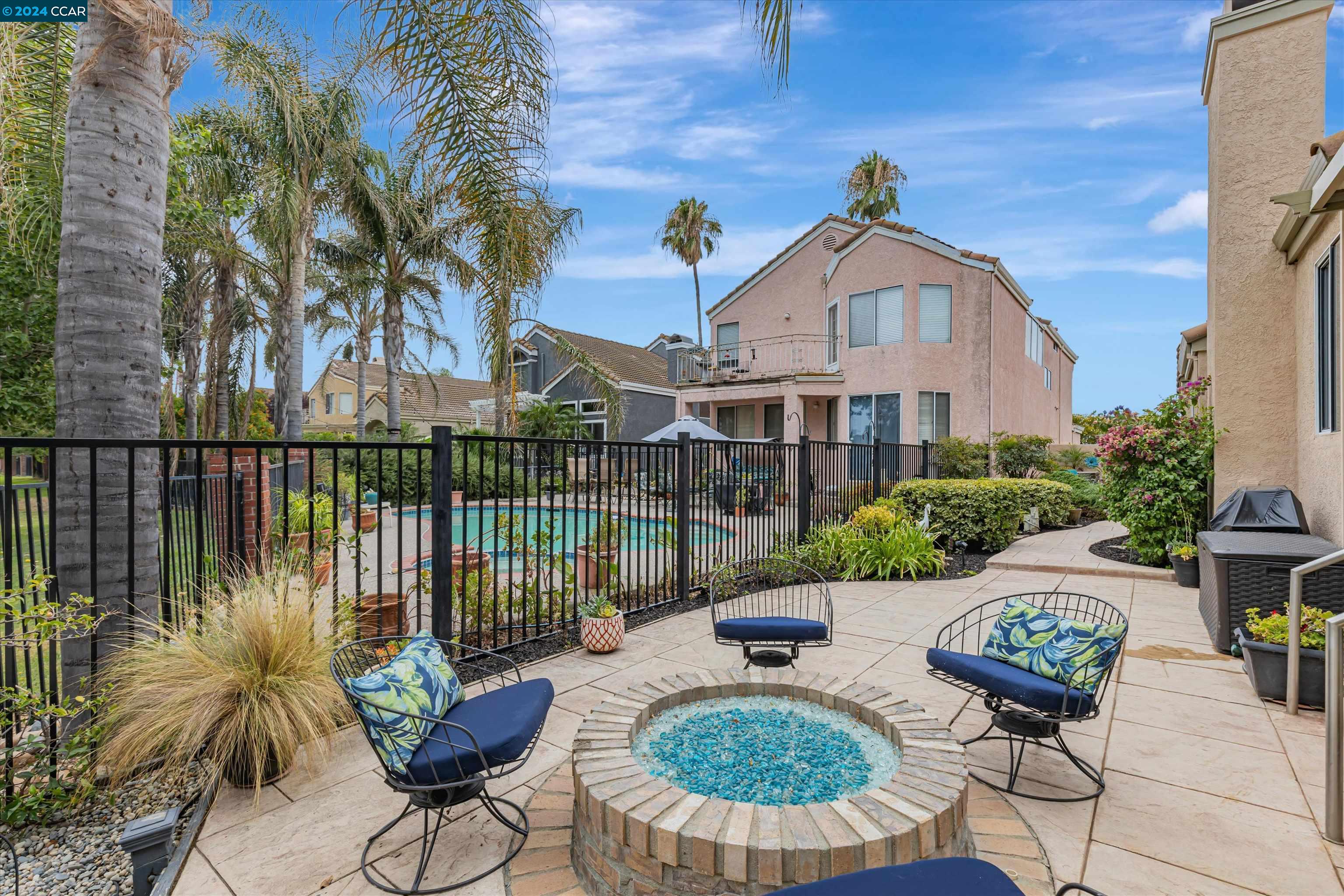 2133 Firwood Court