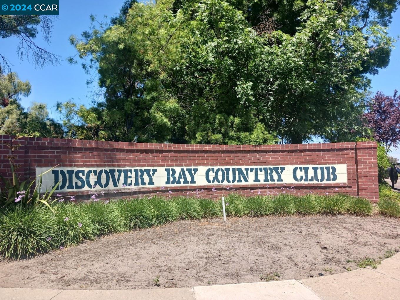 2133 Firwood Court