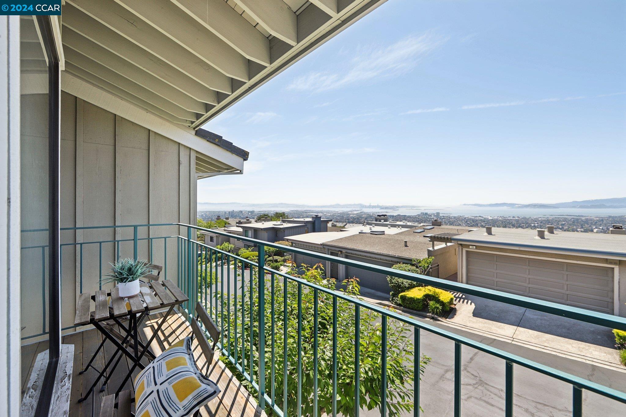 27 Windward Hill